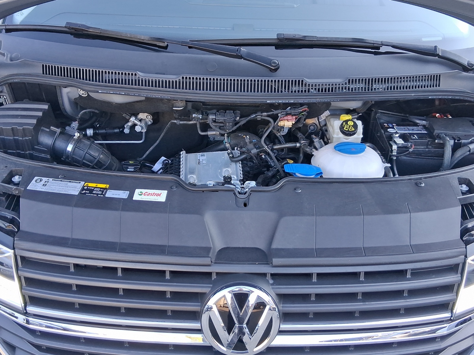 VW T6.1 California 2.0 TDI Beach DSG-image-19