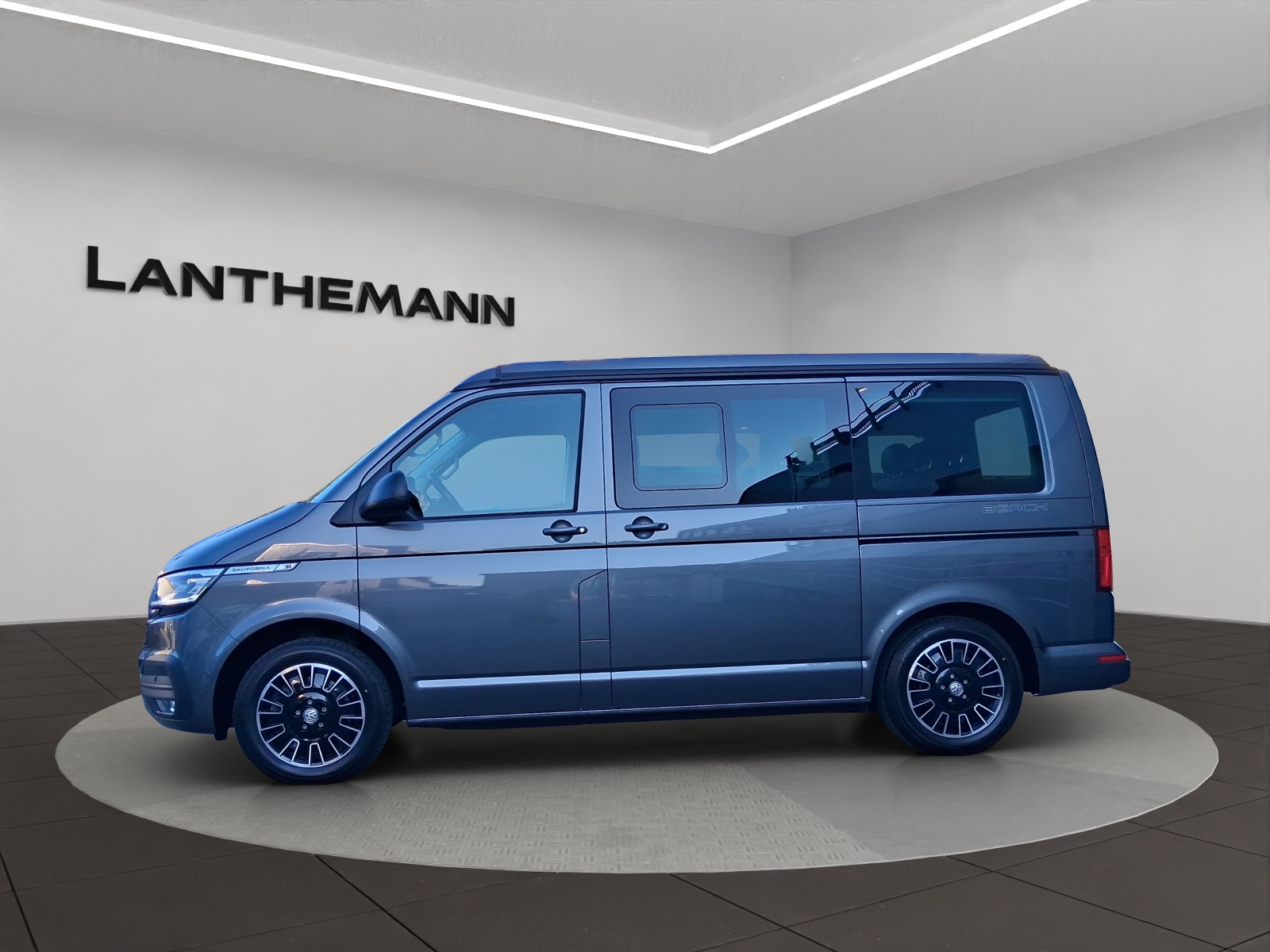 VW T6.1 California 2.0 TDI Beach DSG-image-1