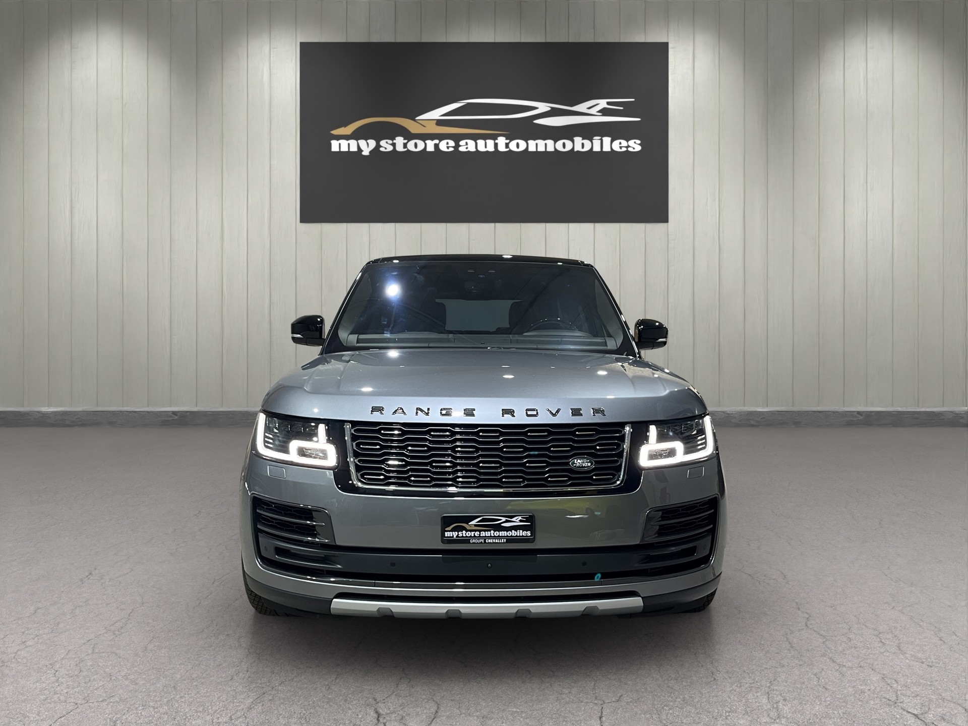 LAND ROVER Range Rover LWB 5.0 V8 S/C SV AB Automatic-showroom-element-2
