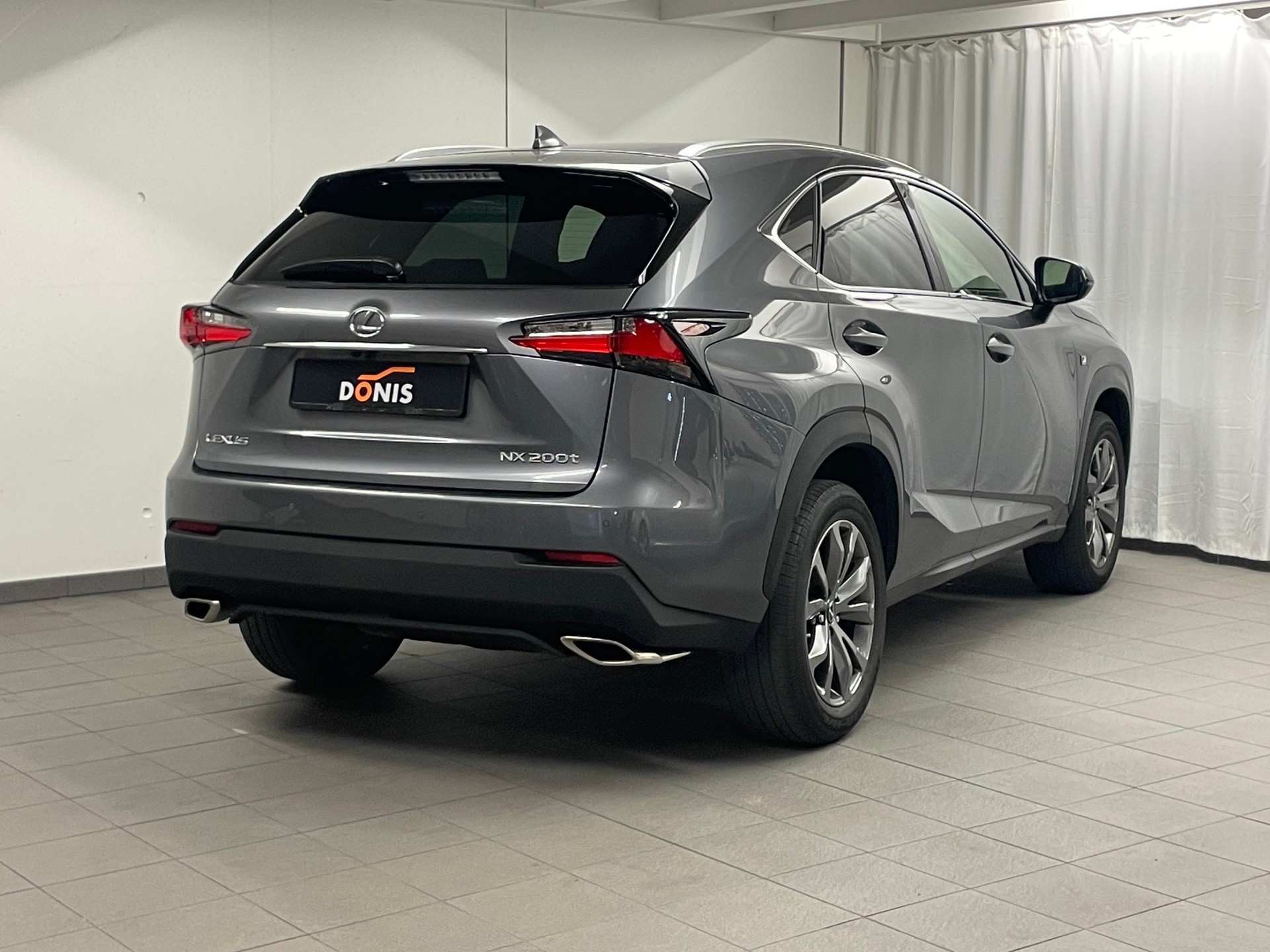 LEXUS NX 200t F-Sport AWD Automatic-image-4