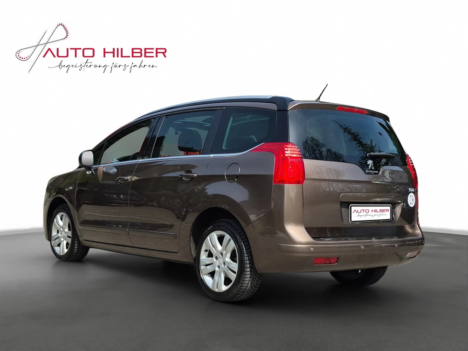 PEUGEOT 5008 1.6 16V T Active Tiptronic 7-Plätzer-image-3