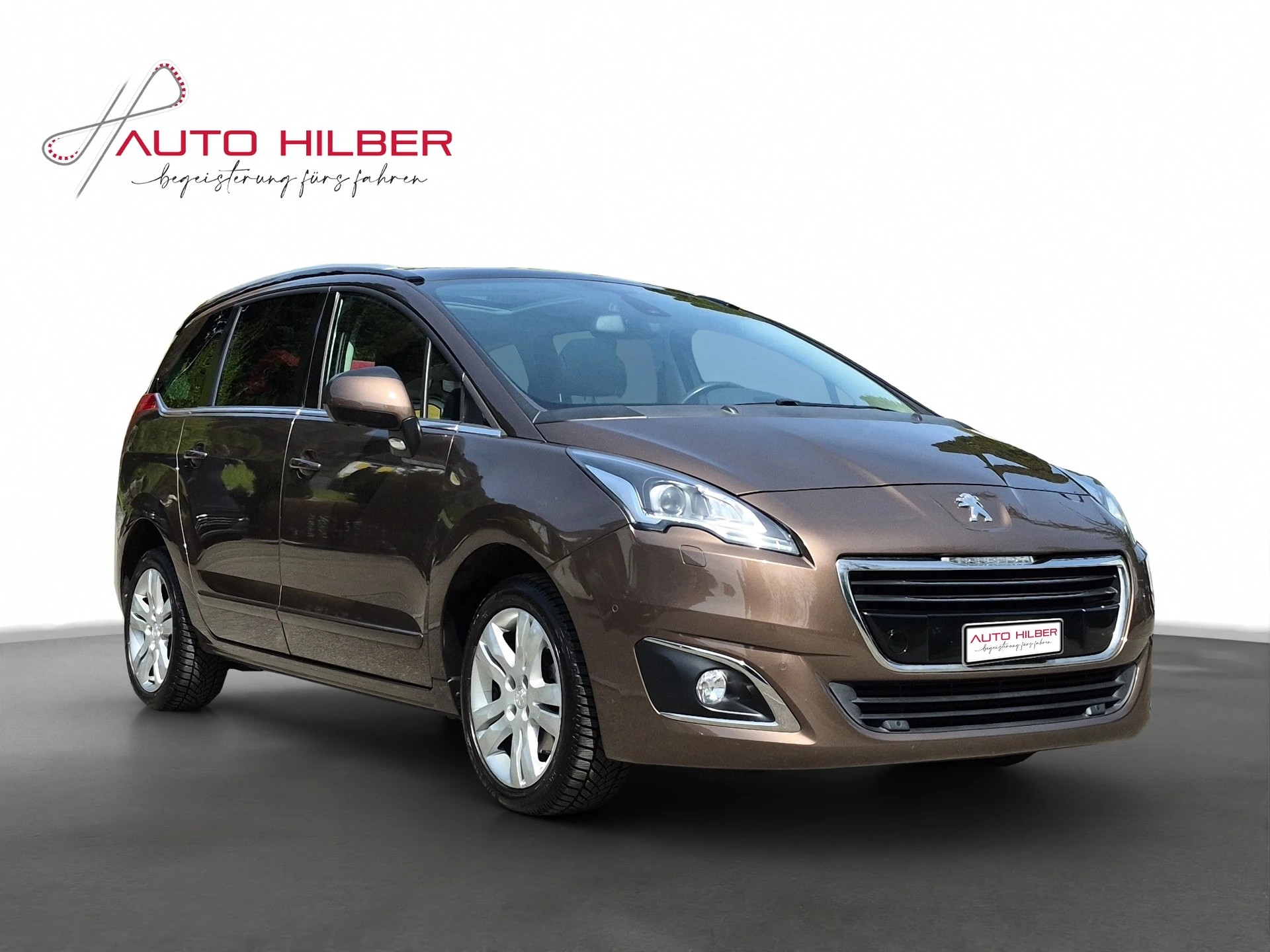 PEUGEOT 5008 1.6 16V T Active Tiptronic 7-Plätzer-image-14