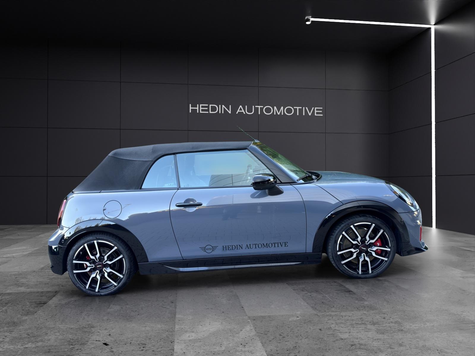 MINI Cabrio F67 2.0i John Cooper Works-image-16