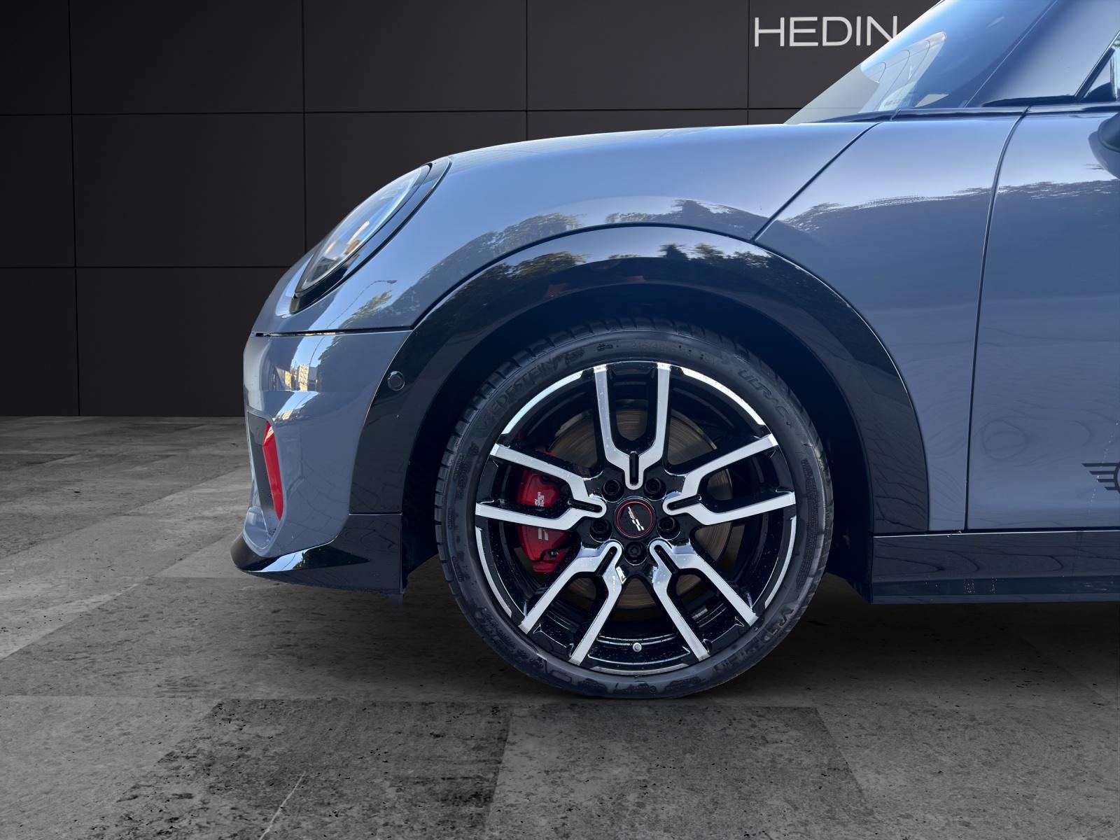 MINI Cabrio F67 2.0i John Cooper Works-image-4