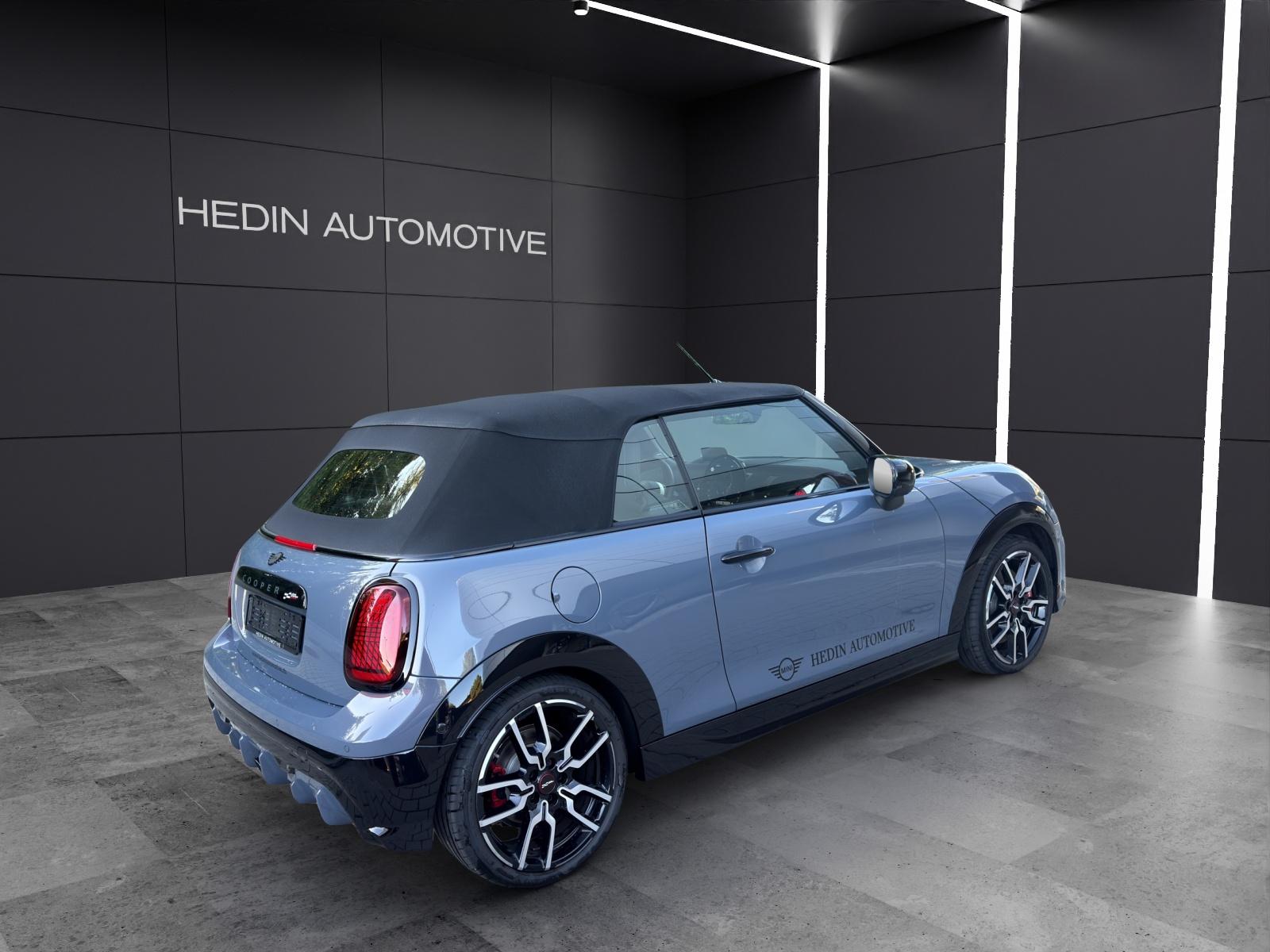 MINI Cabrio F67 2.0i John Cooper Works-image-15