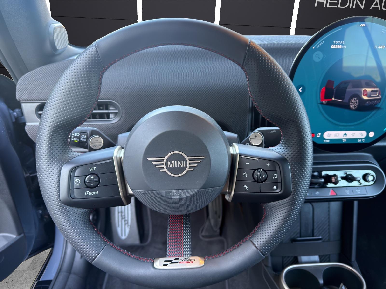 MINI Cabrio F67 2.0i John Cooper Works-image-5