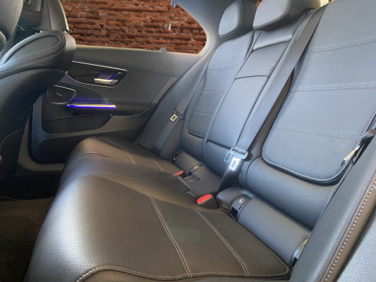 MERCEDES-BENZ C 300 4M AMG Line-image-13