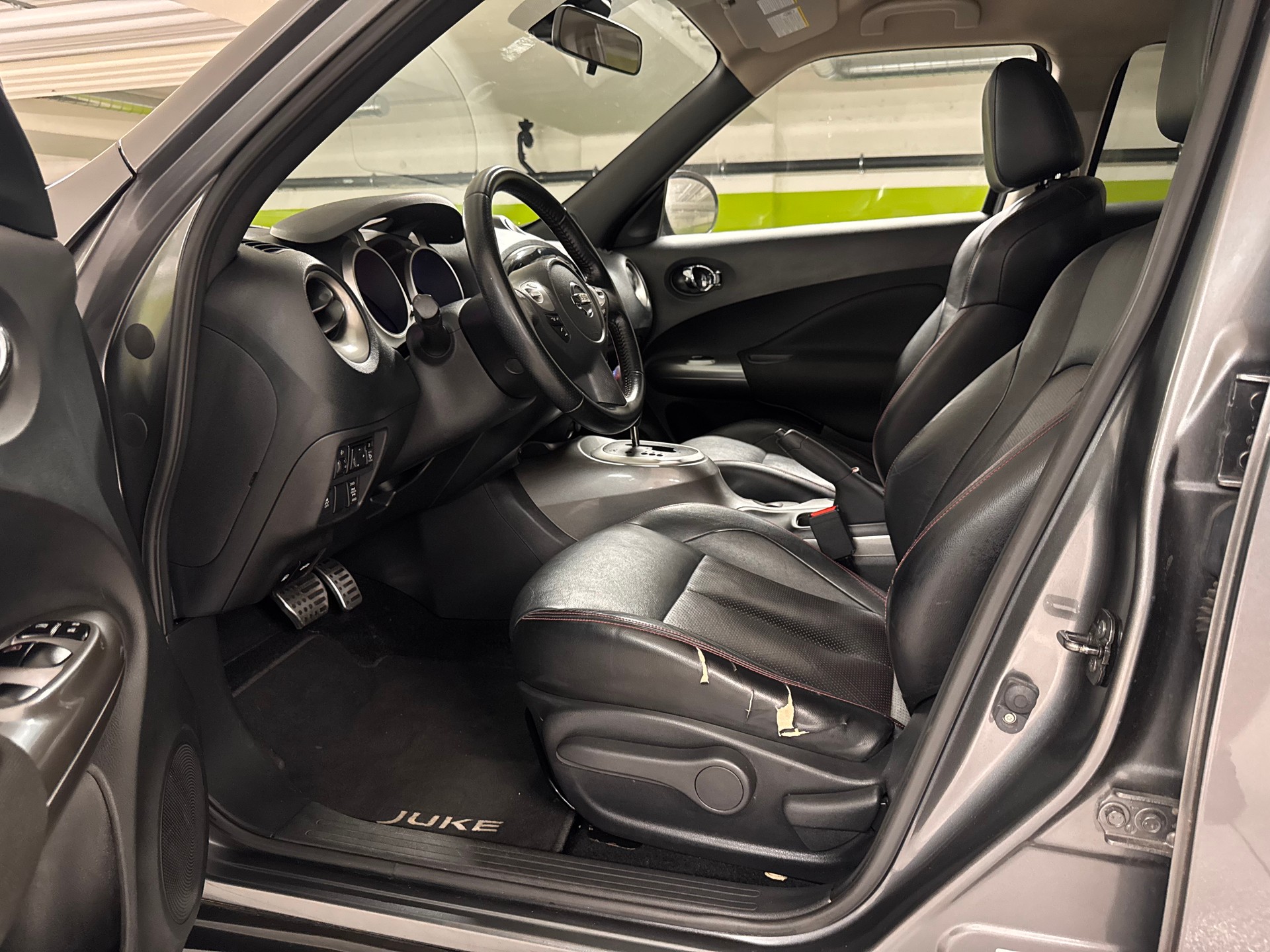 NISSAN Juke 1.6 DIG-T tekna 4x4 Xtronic M-CVT-image-14
