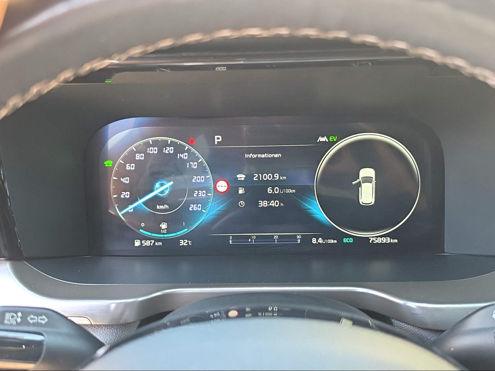 KIA Sorento 1.6 T-GDi Plug-in Hybrid Style 7P-image-10