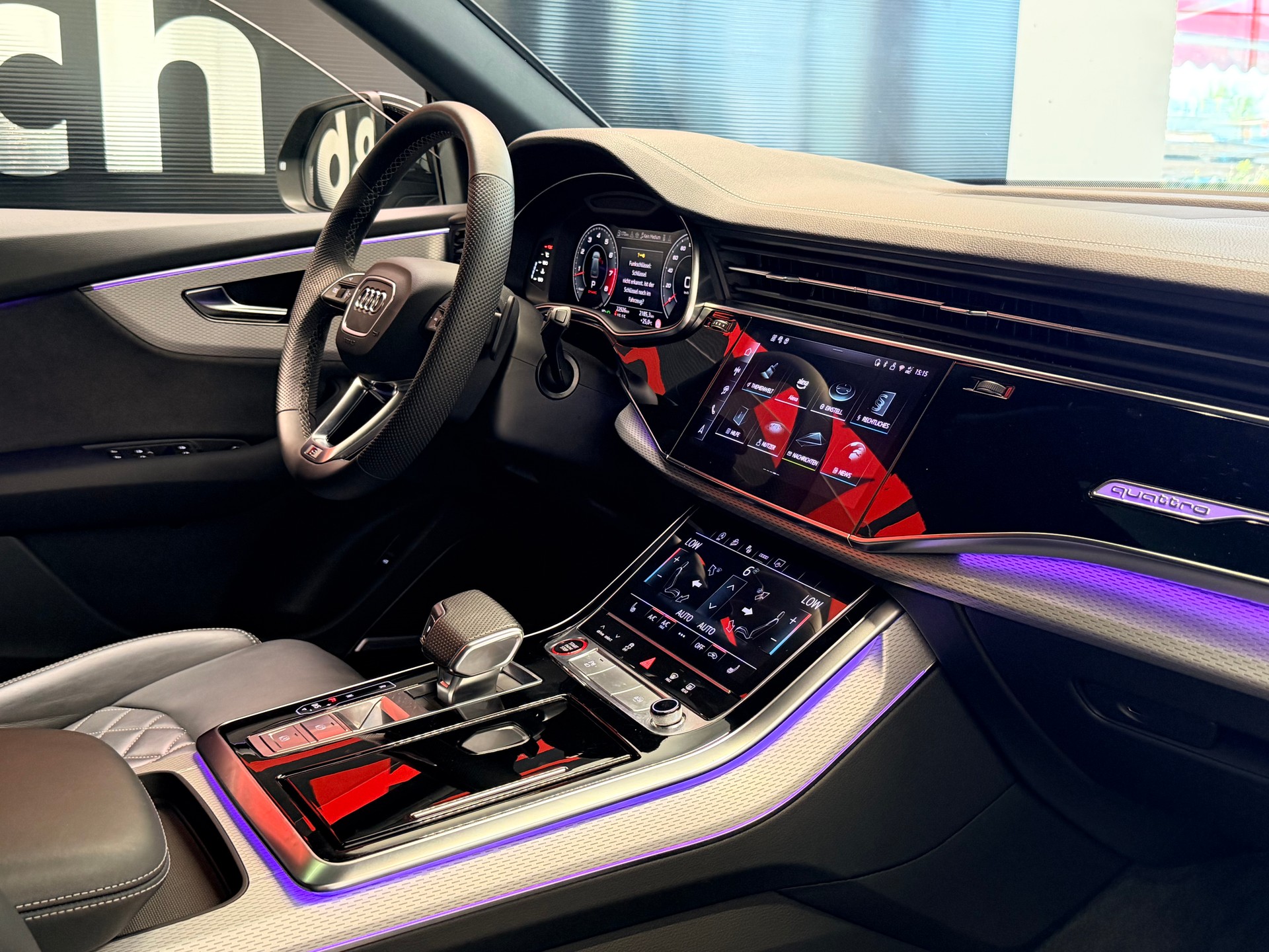 AUDI SQ8 SUV TFSI quattro tiptronic-image-21