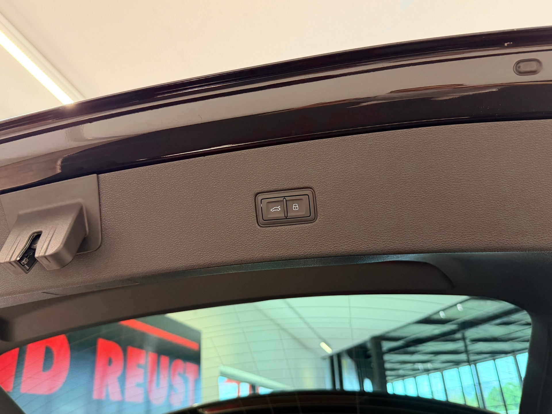 AUDI SQ8 SUV TFSI quattro tiptronic-image-10