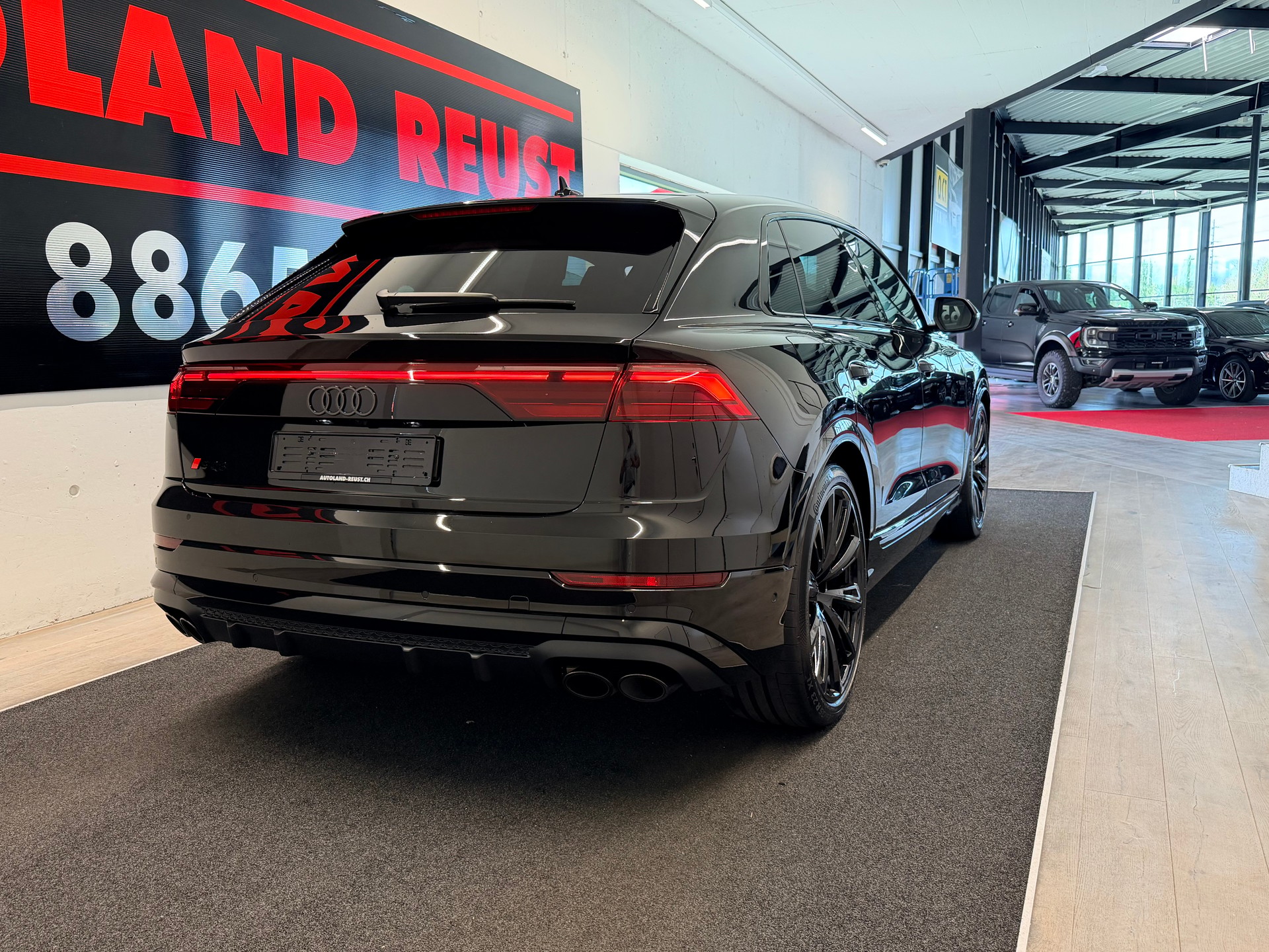 AUDI SQ8 SUV TFSI quattro tiptronic-image-6
