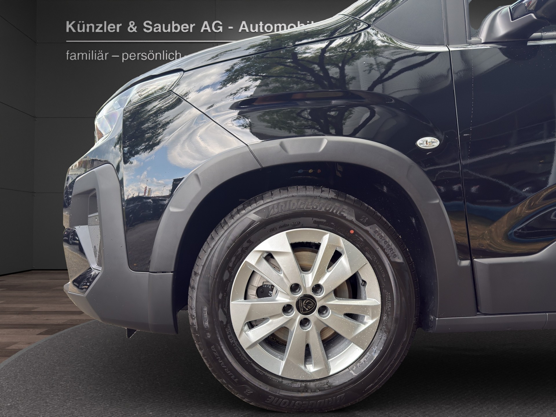 PEUGEOT Rifter Long 1.5 BlueHDi Family Edition EAT8-showroom-element-2