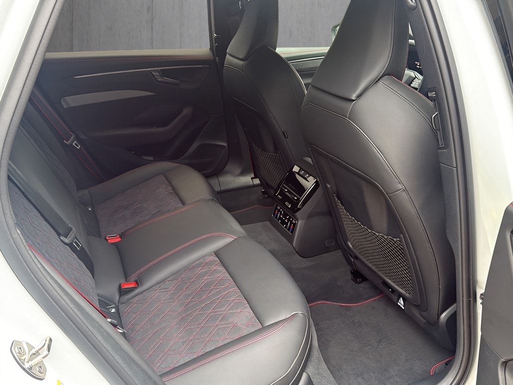 AUDI A6 Avant e-hybrid quattro 270 kW S tronic*Optikpaket-schwarz, Matrix-LED, (5-Jahre Garantie)-image-12