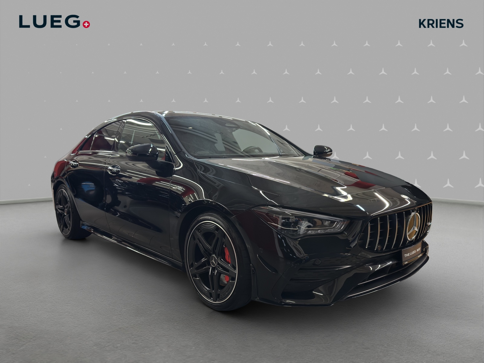 MERCEDES-BENZ CLA 35 4M - AMG / Panorama-Dach / Rückfahrkamera / Soundsystem / Multibeam LED-image-4