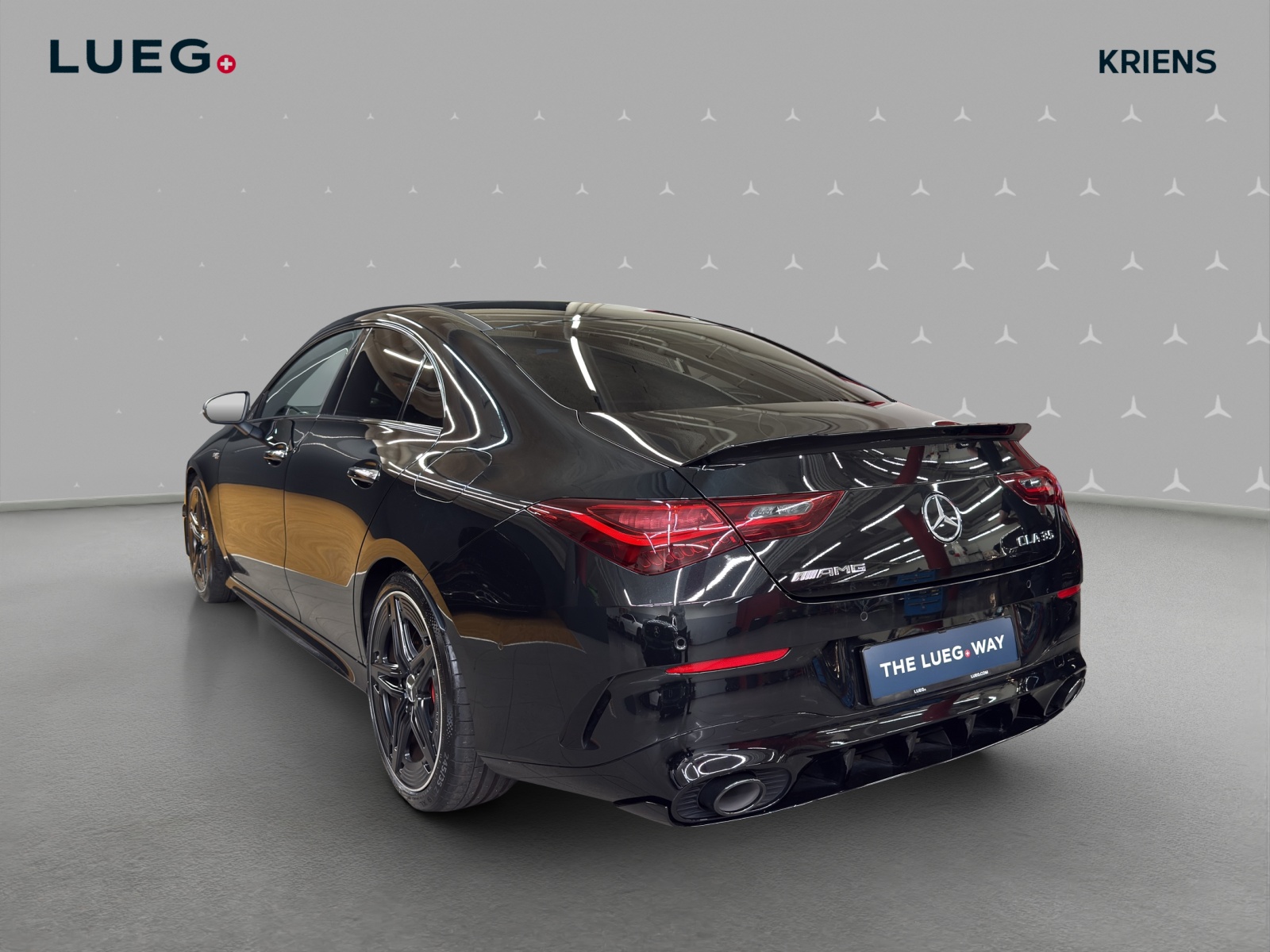 MERCEDES-BENZ CLA 35 4M - AMG / Panorama-Dach / Rückfahrkamera / Soundsystem / Multibeam LED-image-2