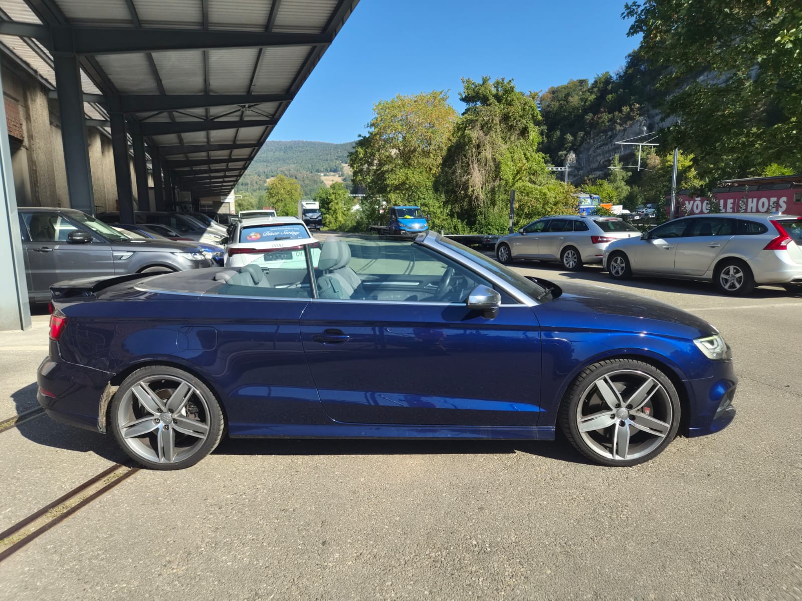 AUDI S3 Cabriolet 2.0 TFSI quattro S-tronic-image-2