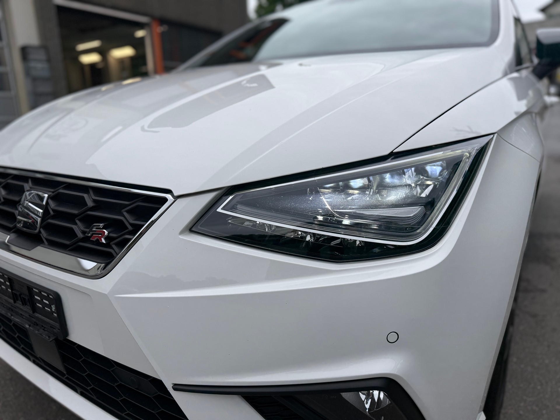 SEAT Ibiza 1.0 TGI CNG Swiss FR Evolution-image-12