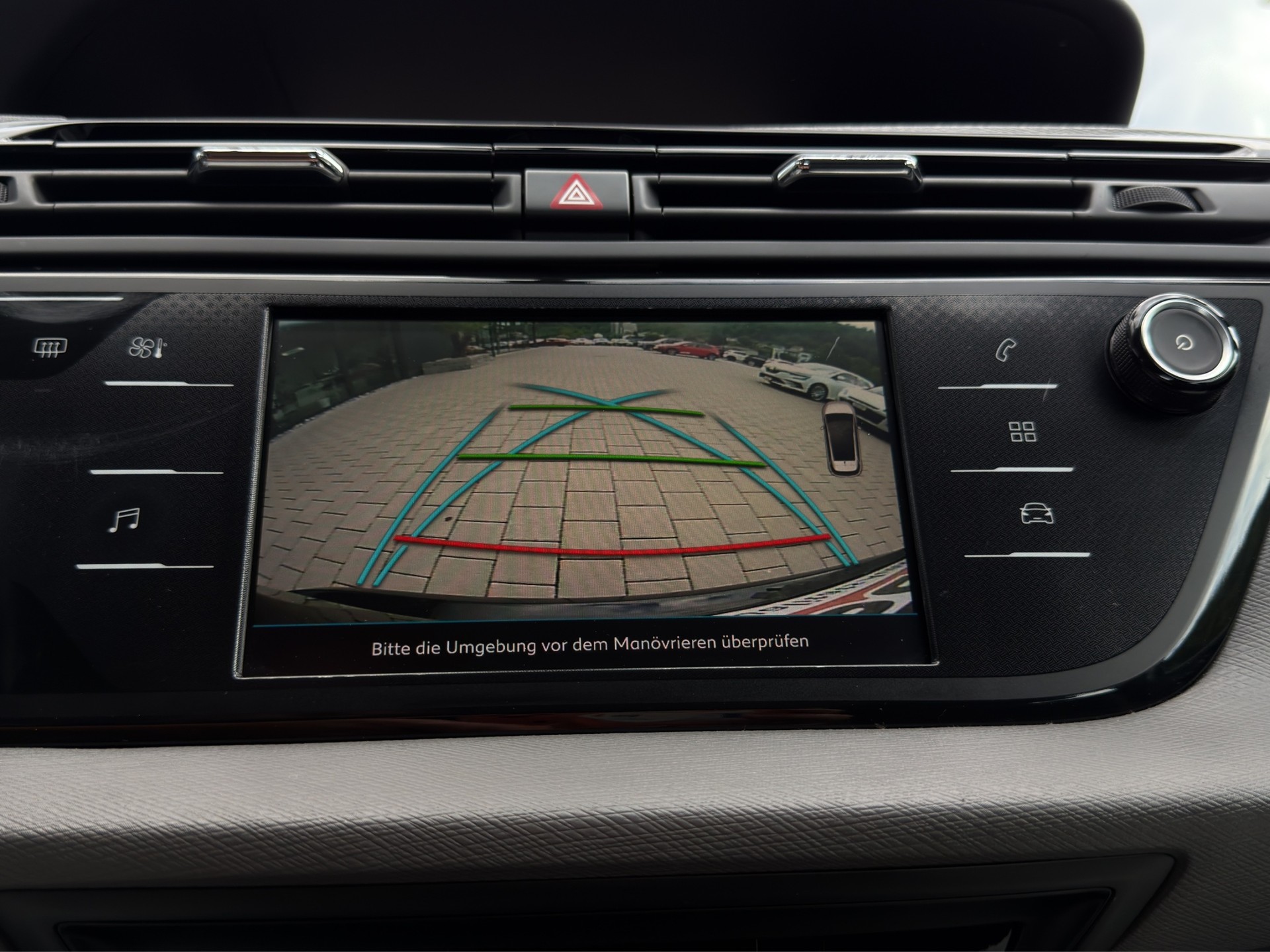 CITROEN C4 Picasso 1.2 Pure Tech Feel*Frisch ab MFK,1 Jahr oder 20000km Garantie*-image-16