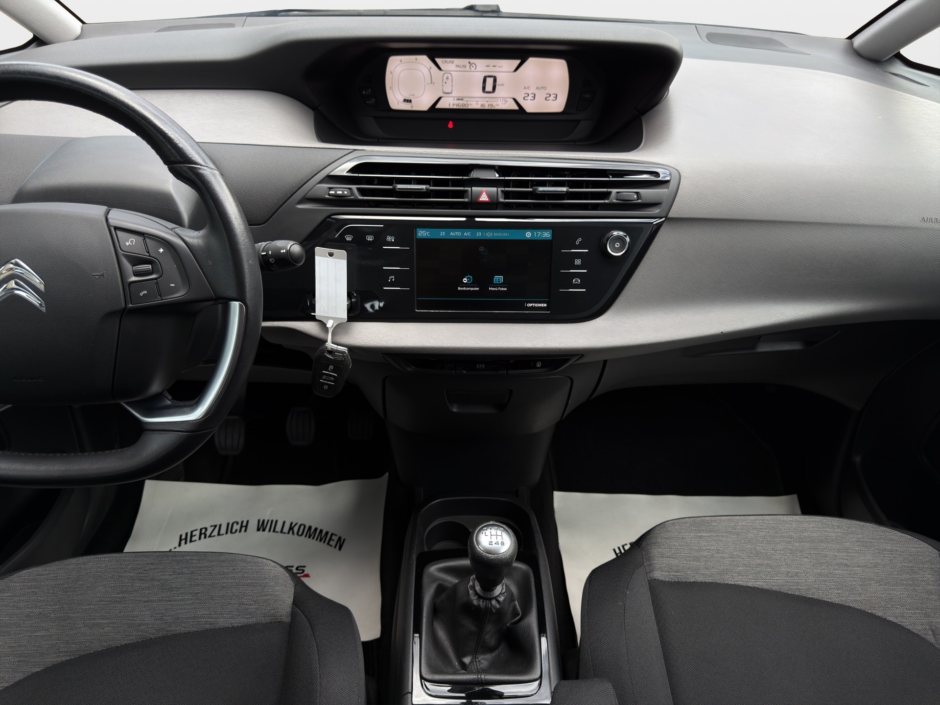 CITROEN C4 Picasso 1.2 Pure Tech Feel*Frisch ab MFK,1 Jahr oder 20000km Garantie*-image-15