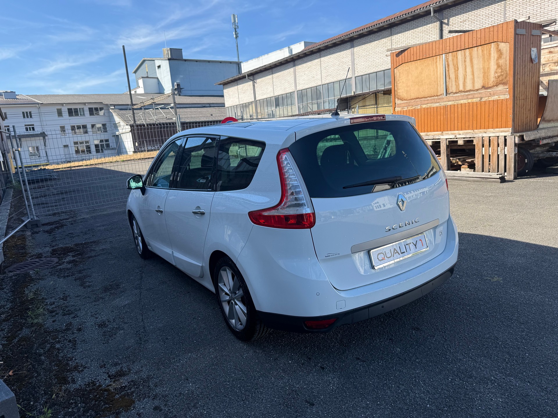 RENAULT Grand Scénic 2.0 16V Expression X-Tronic CVT-image-6
