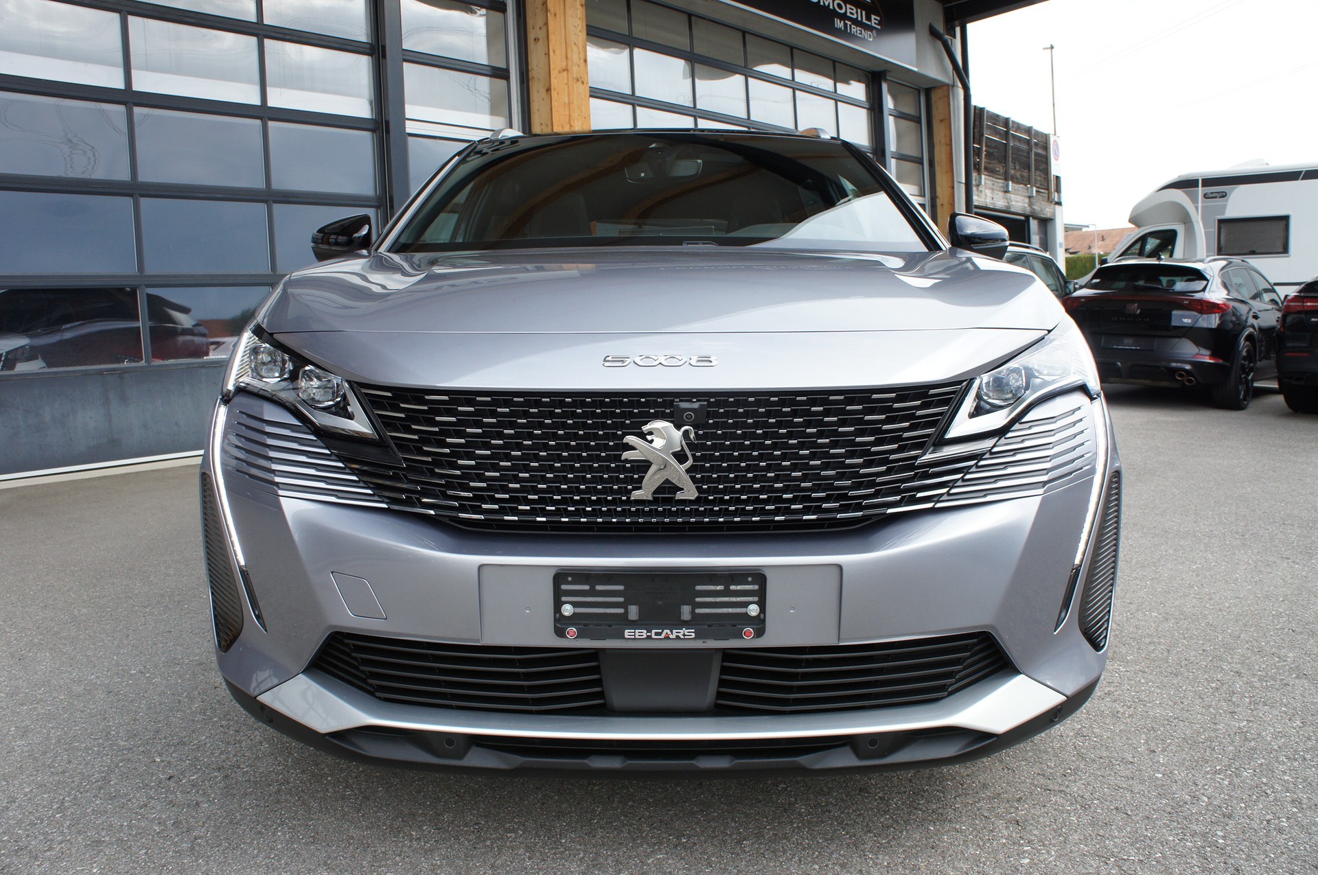 PEUGEOT 5008 1.5 BlueHDi GT EAT8-image-7