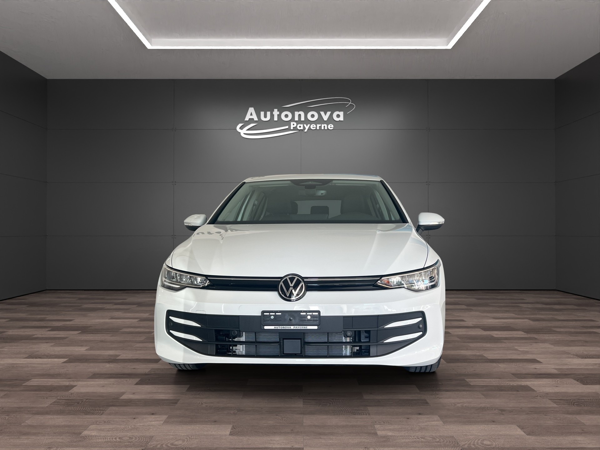 VW Golf 1.5 e TSI mHEV Basis DSG-image-0