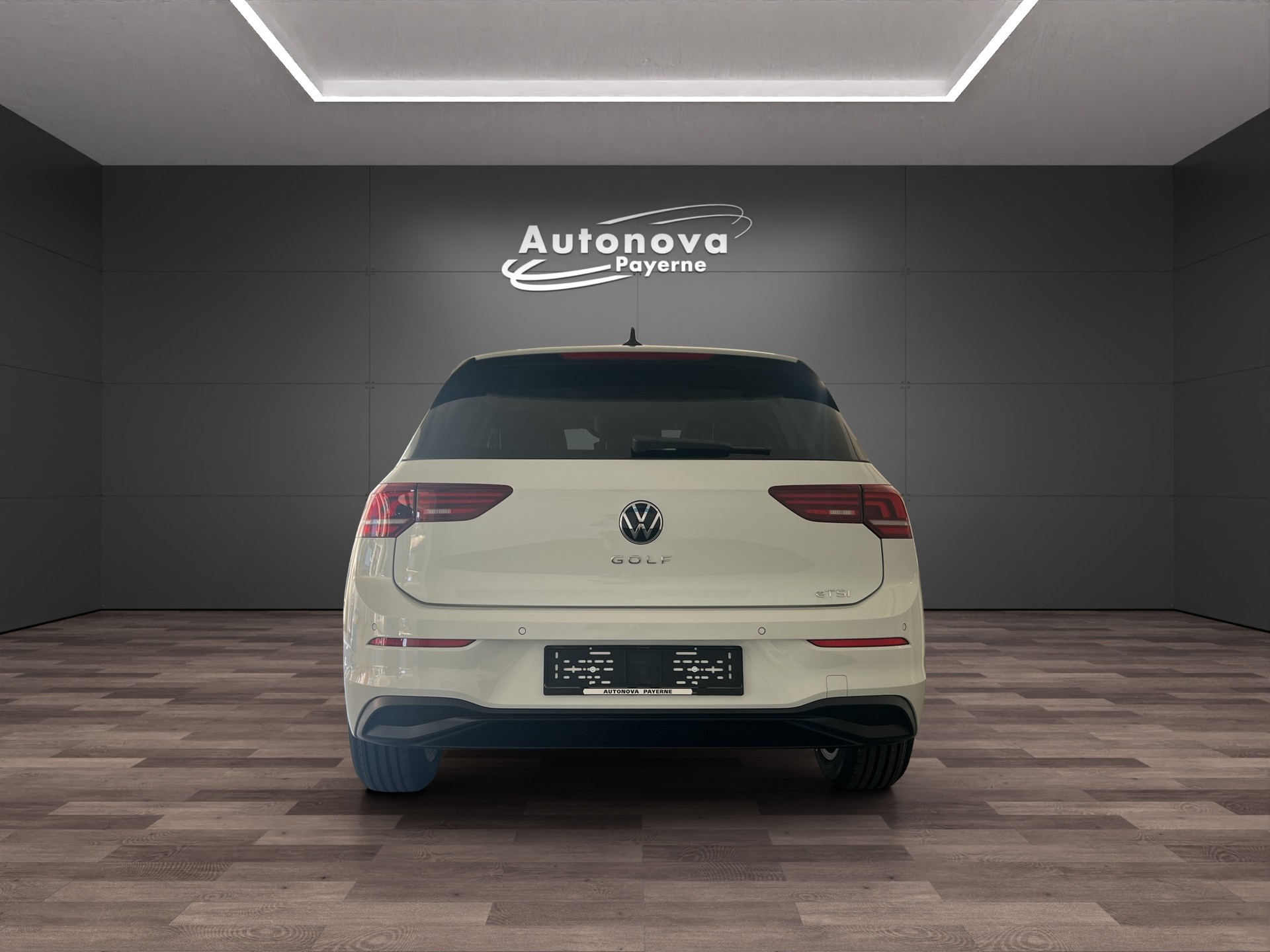 VW Golf 1.5 e TSI mHEV Basis DSG-image-3