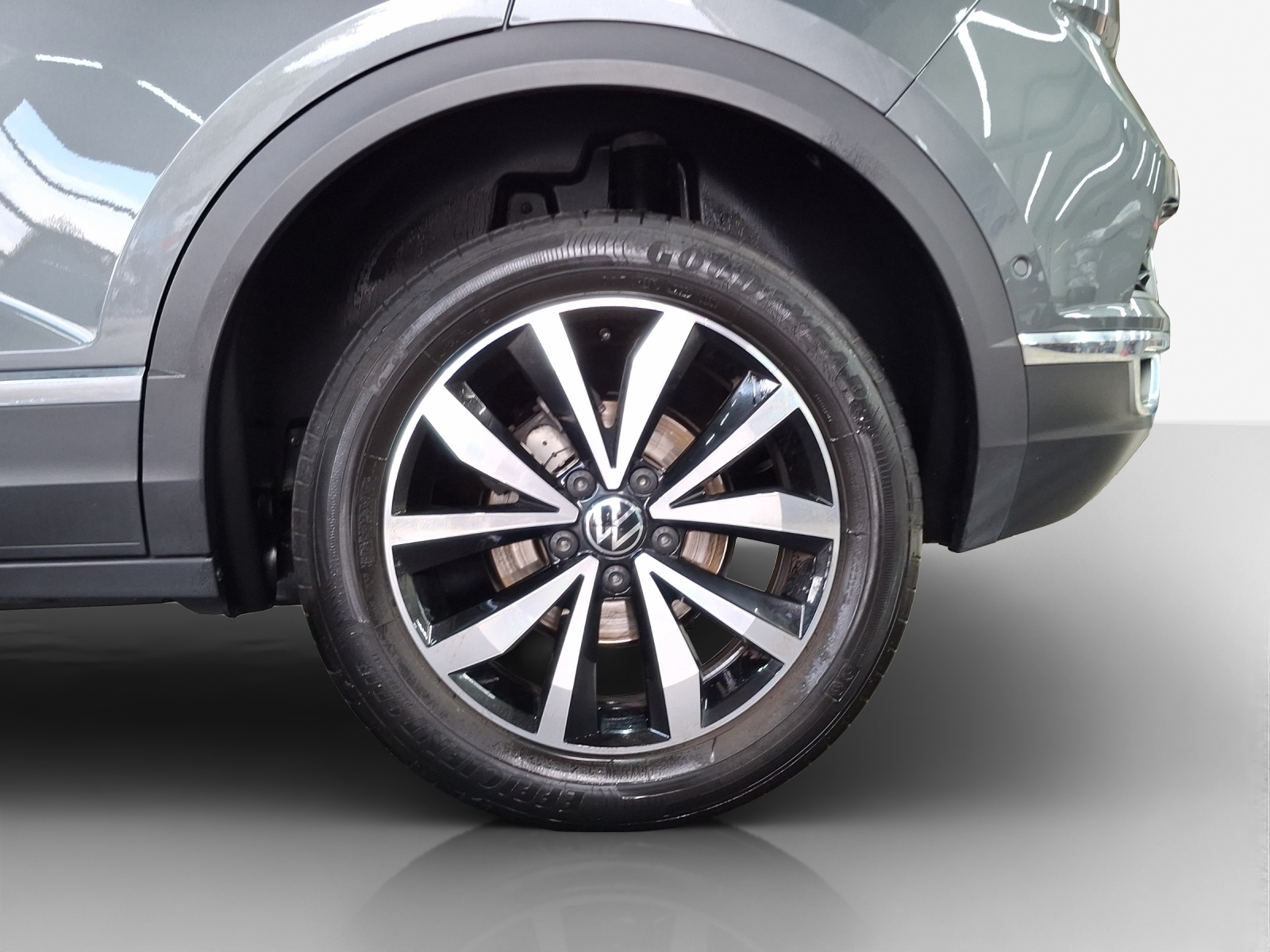 VW T-Roc 1.5 TSI EVO Advance DSG-image-13