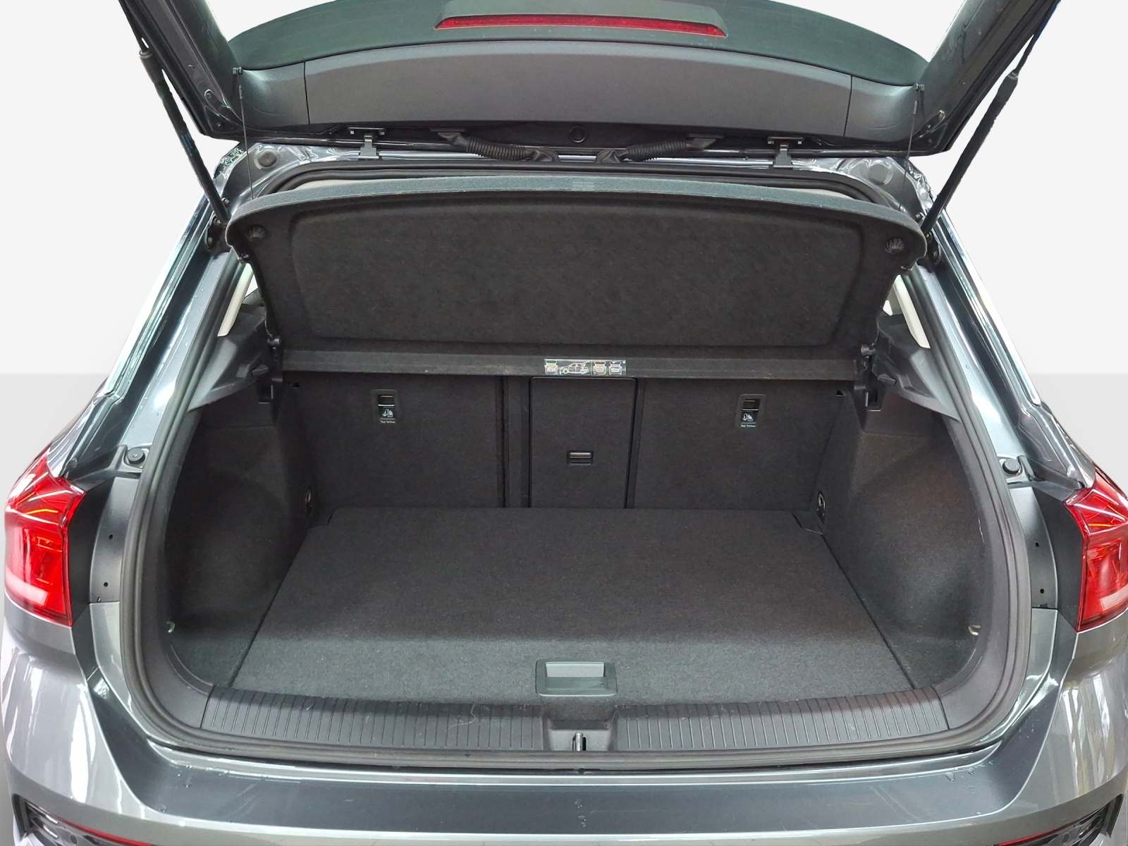 VW T-Roc 1.5 TSI EVO Advance DSG-image-12