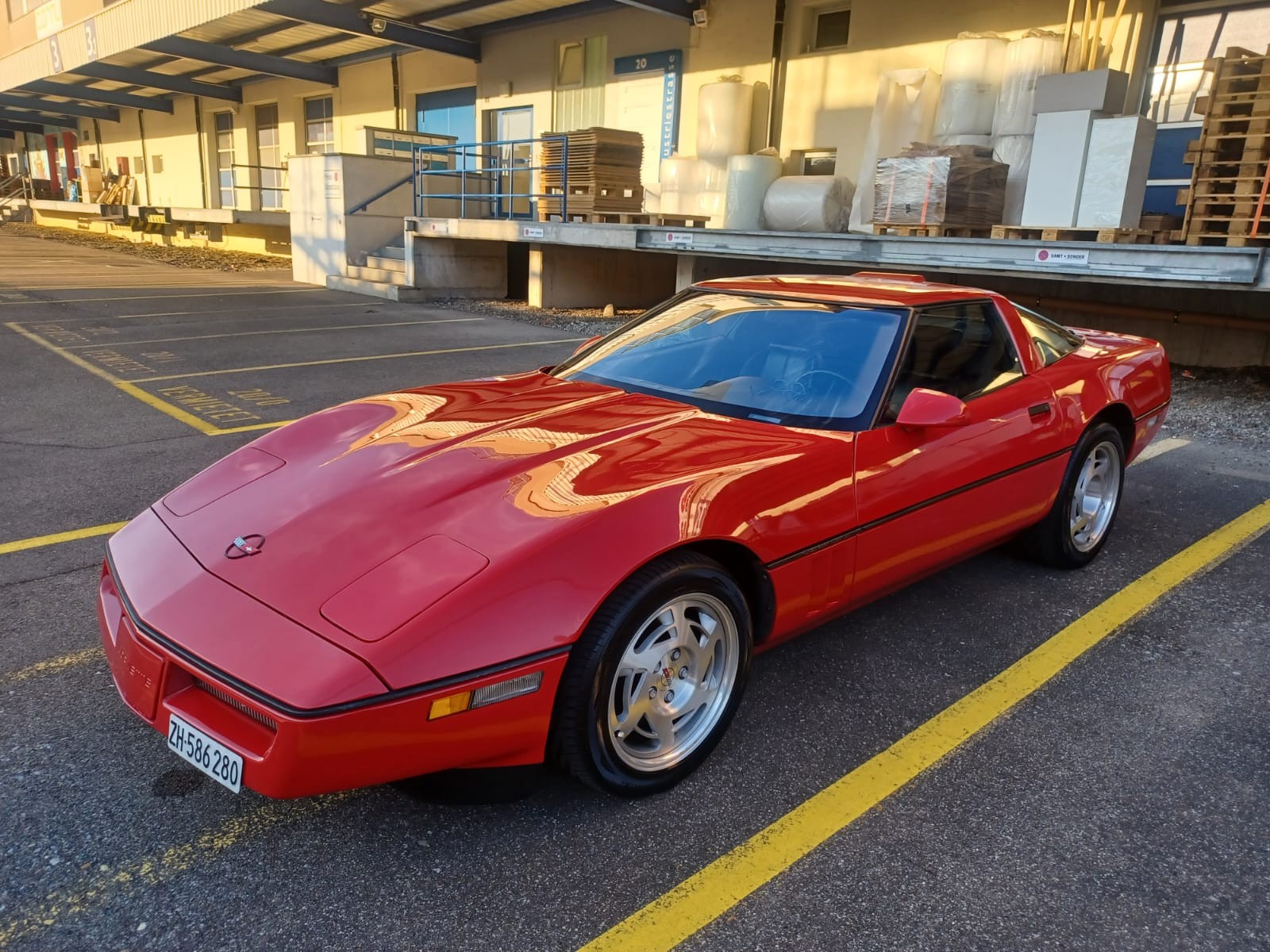 CHEVROLET ZR1-image-0
