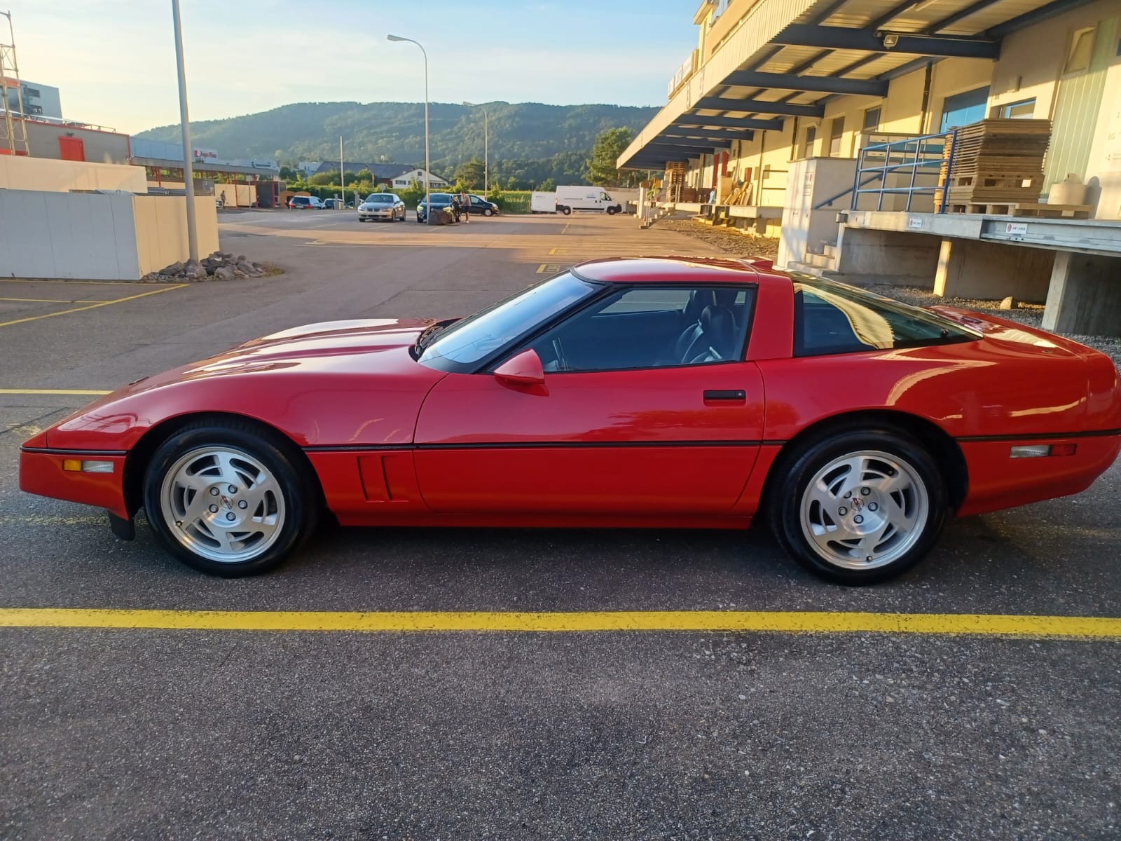 CHEVROLET ZR1-image-3