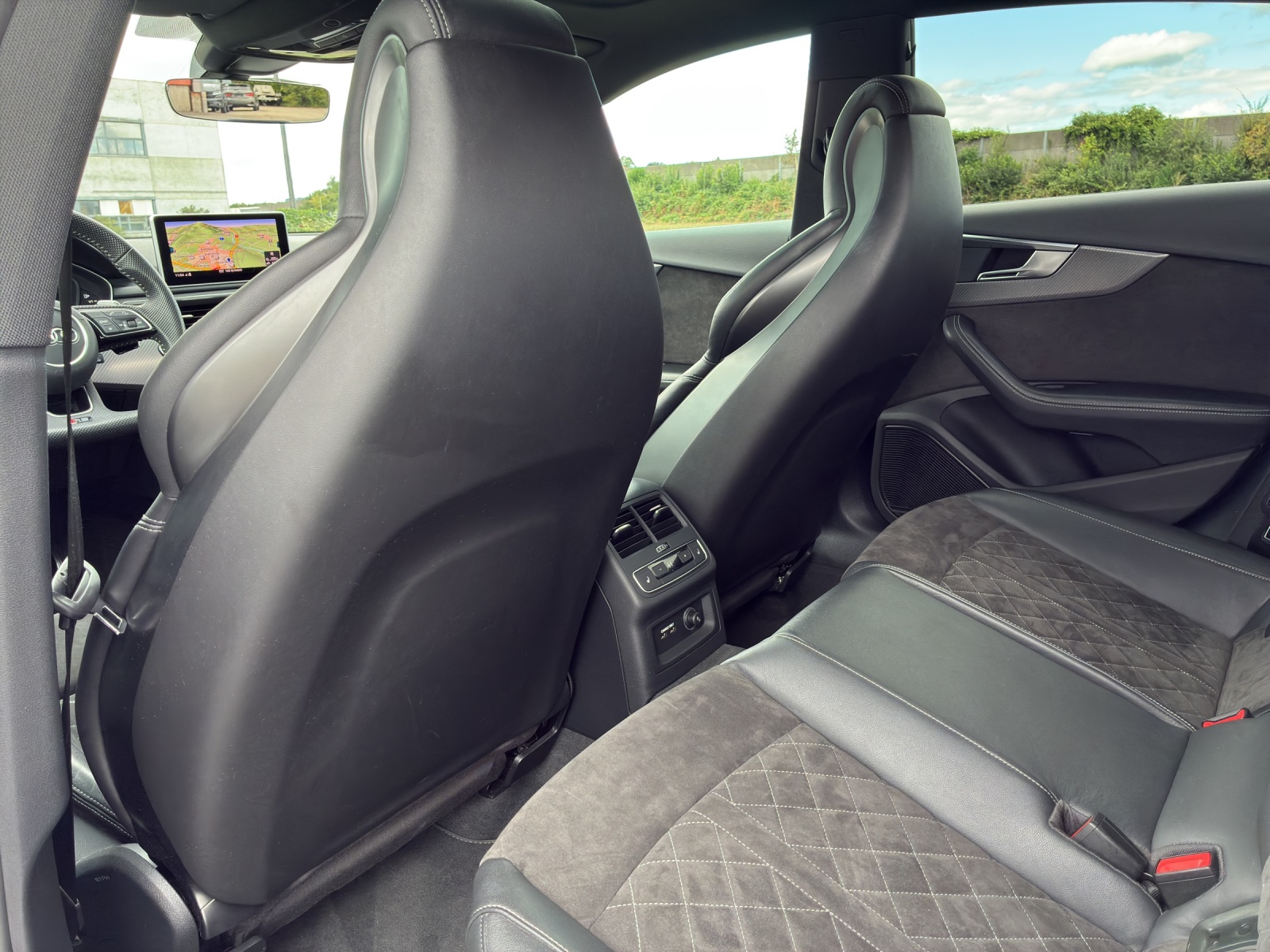 AUDI RS5 Sportback 2.9 TFSI quattro tiptronic-image-15