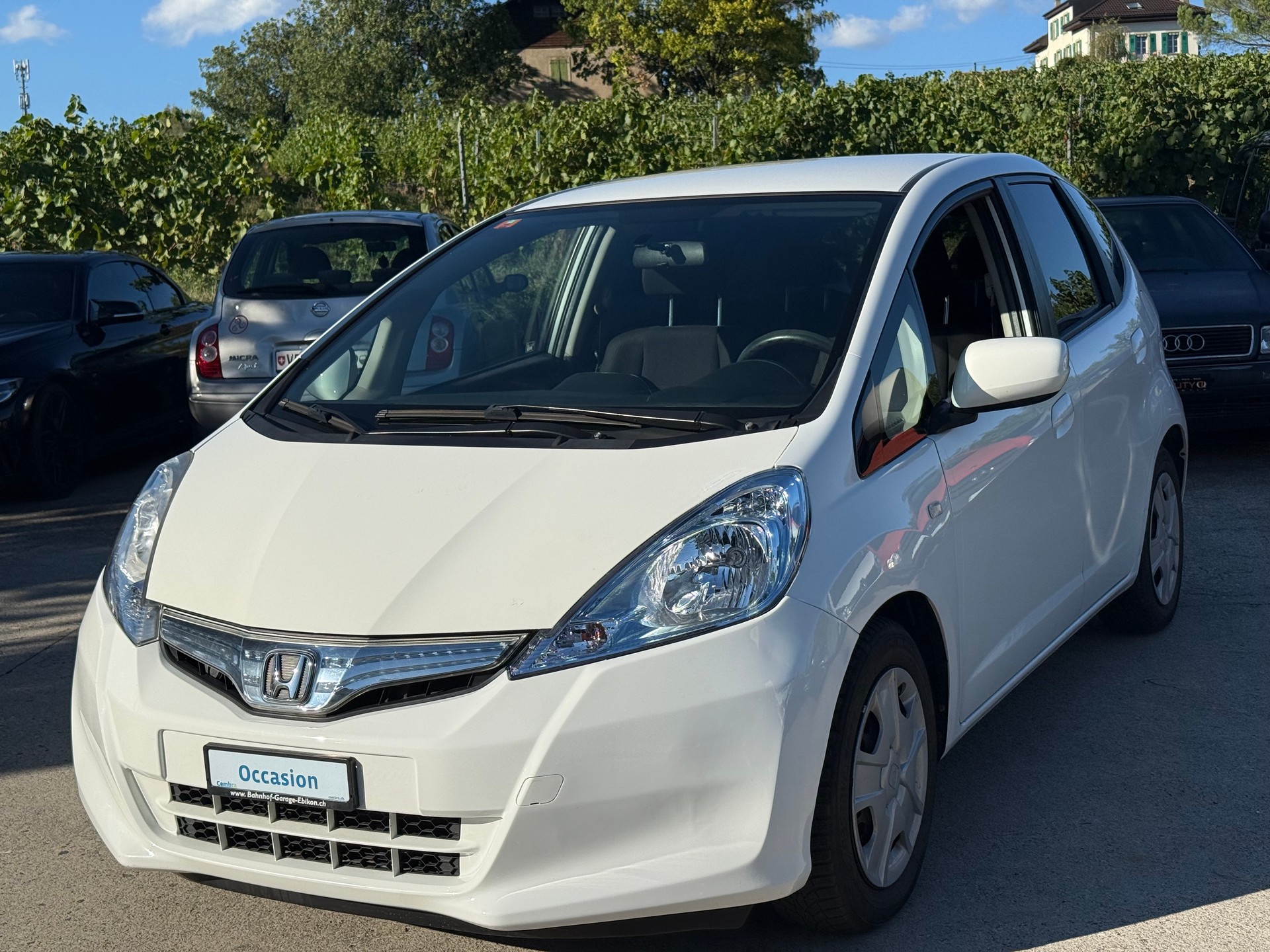 HONDA Jazz 1.3i Hybrid Exclusive CVT-image-1