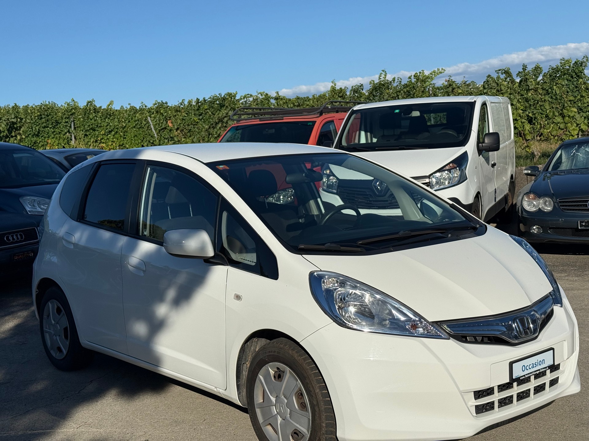 HONDA Jazz 1.3i Hybrid Exclusive CVT-image-2