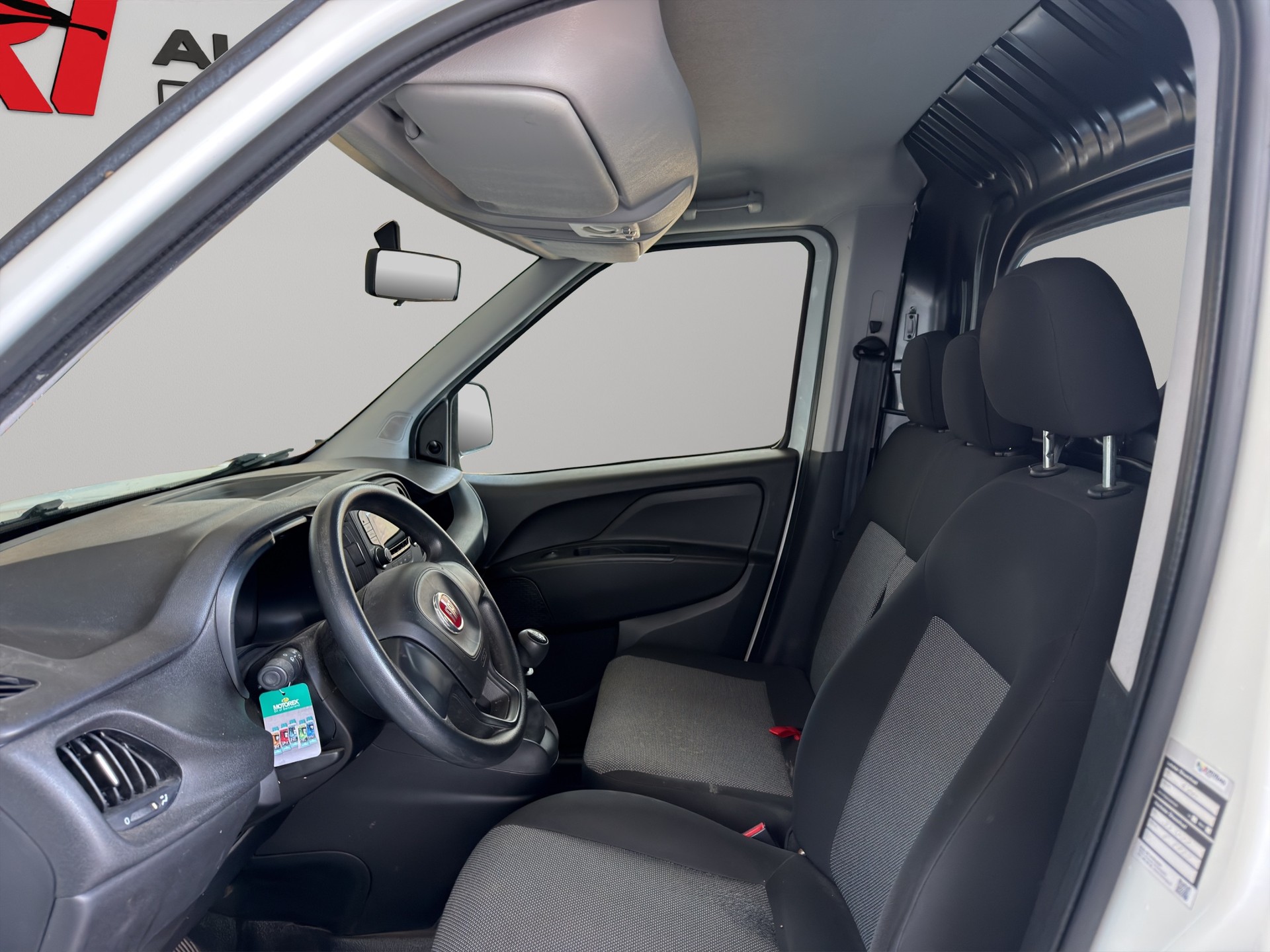 FIAT Doblò 1.4 MPI Cargo Easy Pro-image-10