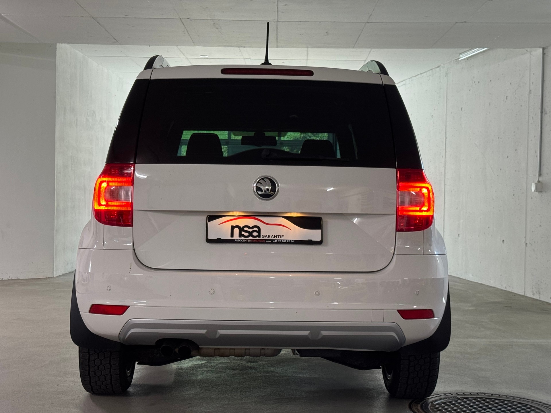 SKODA Yeti 2.0 TDI Elegance 4x4-image-5