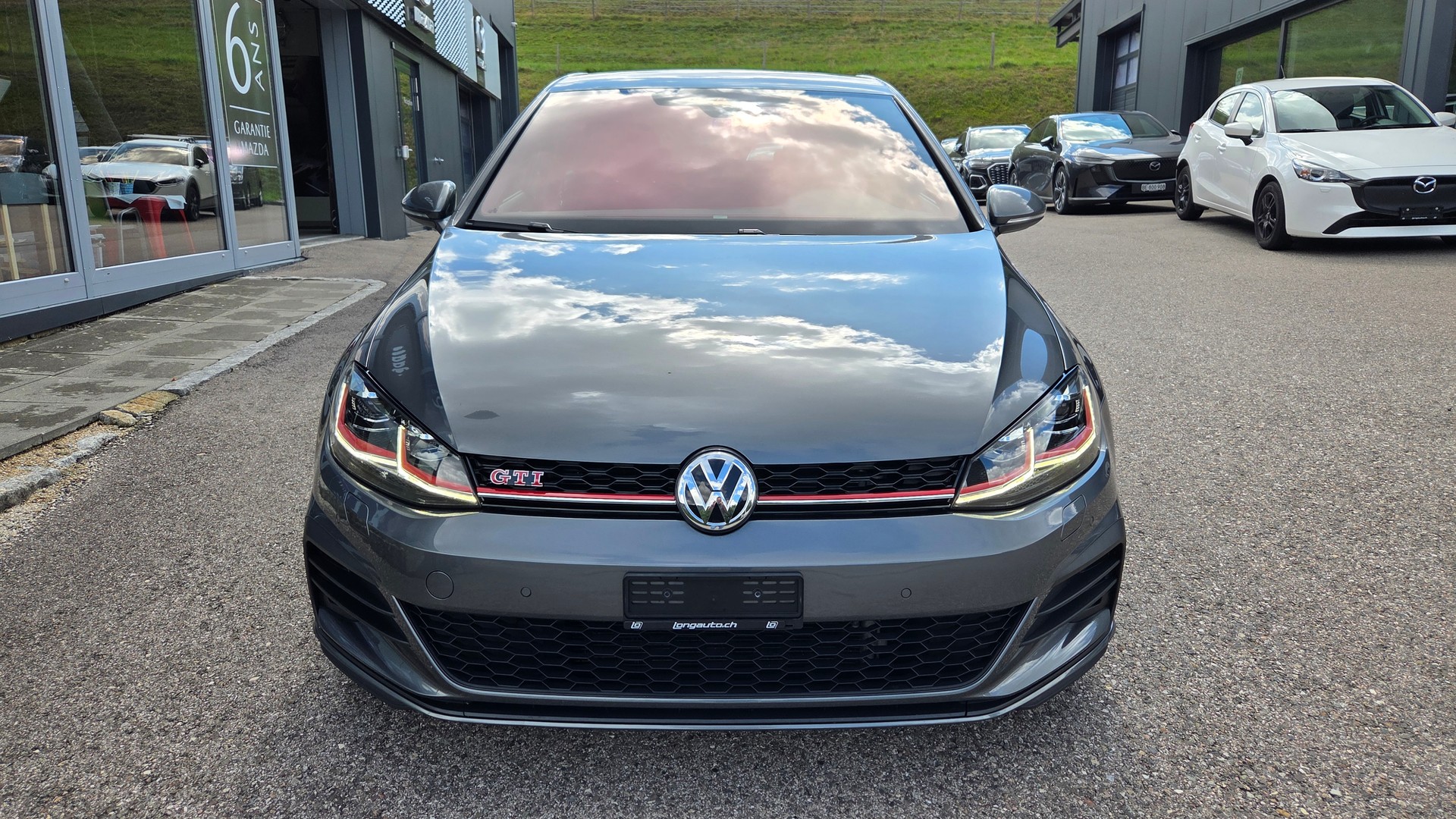 VW Golf 2.0 TSI GTI Performance DSG-image-2
