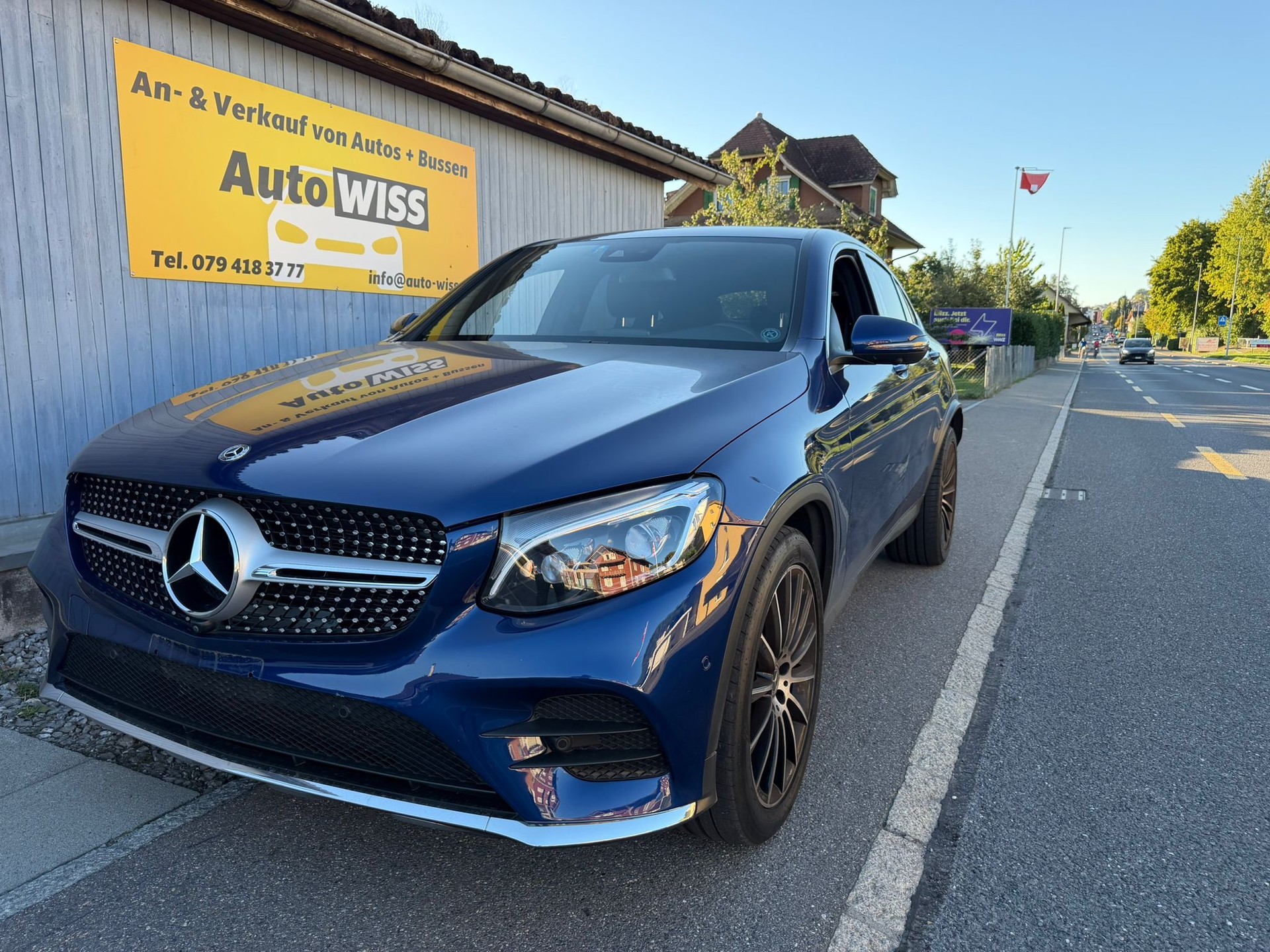 MERCEDES-BENZ GLC Coupé 250 4Matic 9G-Tronic-image-2