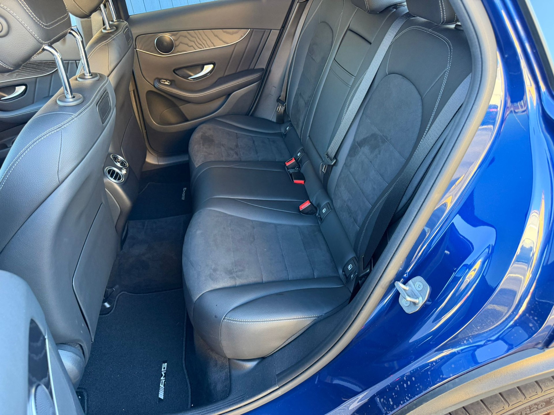 MERCEDES-BENZ GLC Coupé 250 4Matic 9G-Tronic-image-9