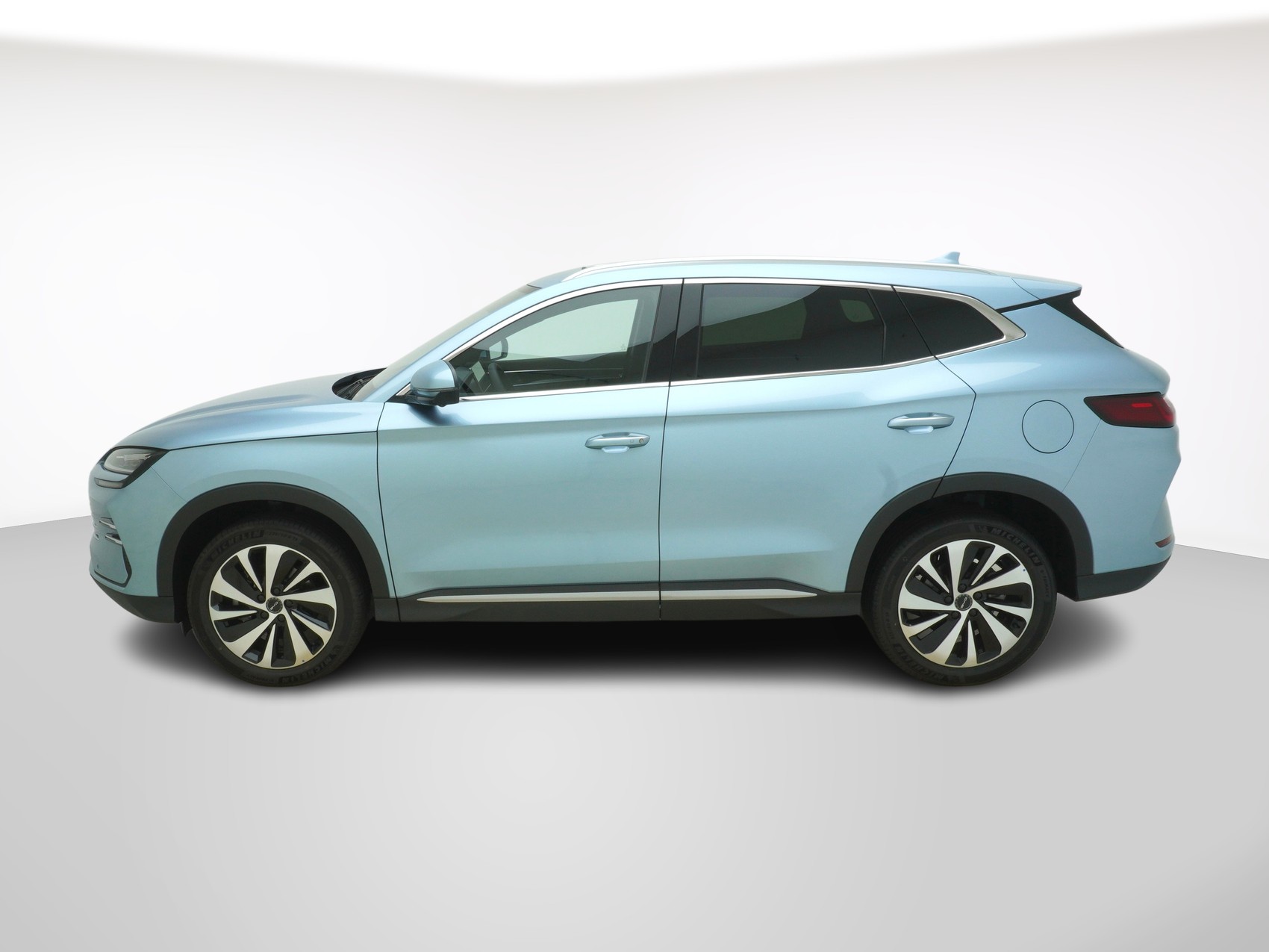 BYD Seal U DM-i Design AWD-image-1