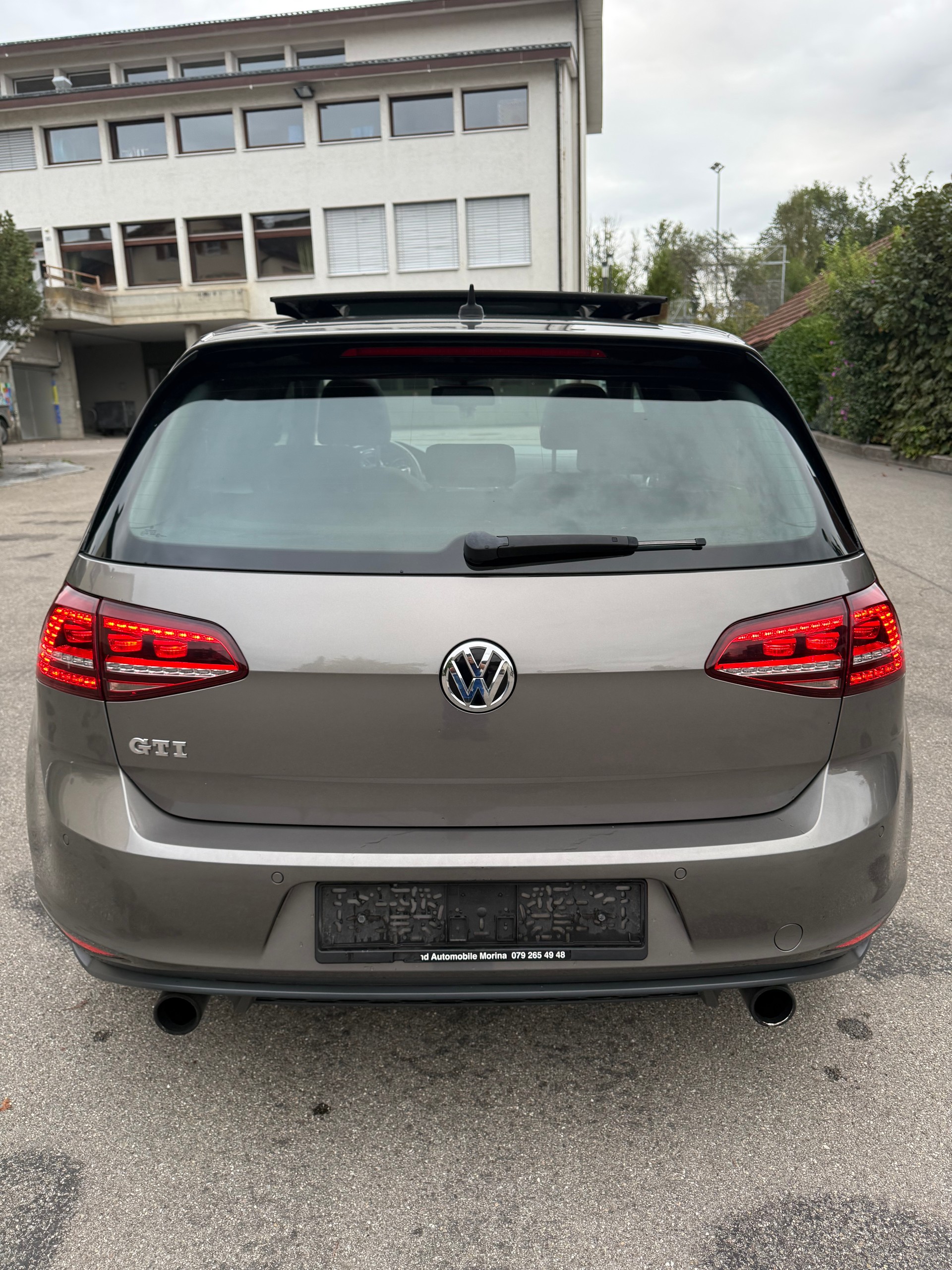 VW 2.0 TSI GTI DSG mit Panorama-Ausstell-/Schiebedach Rückfahkamera & Winterräder MFK 08/26-image-3