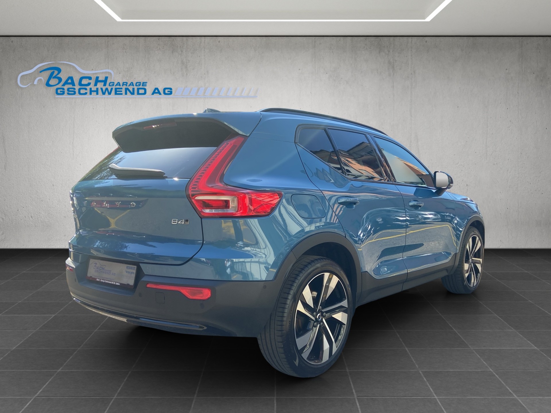 VOLVO XC40 B4 Benzin Mild Hybrid AWD Ultim. Dark DCT-image-3