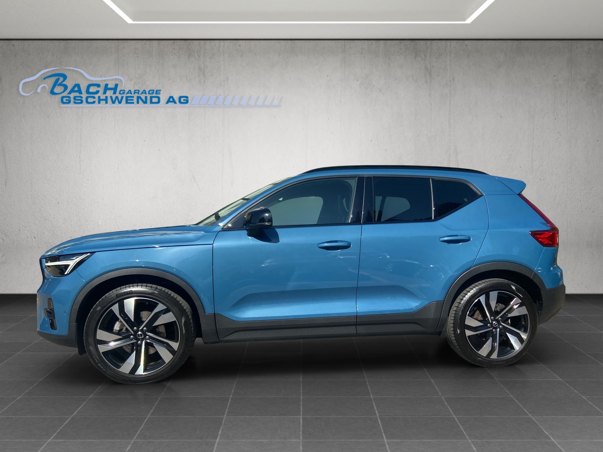 VOLVO XC40 B4 Benzin Mild Hybrid AWD Ultim. Dark DCT-image-5