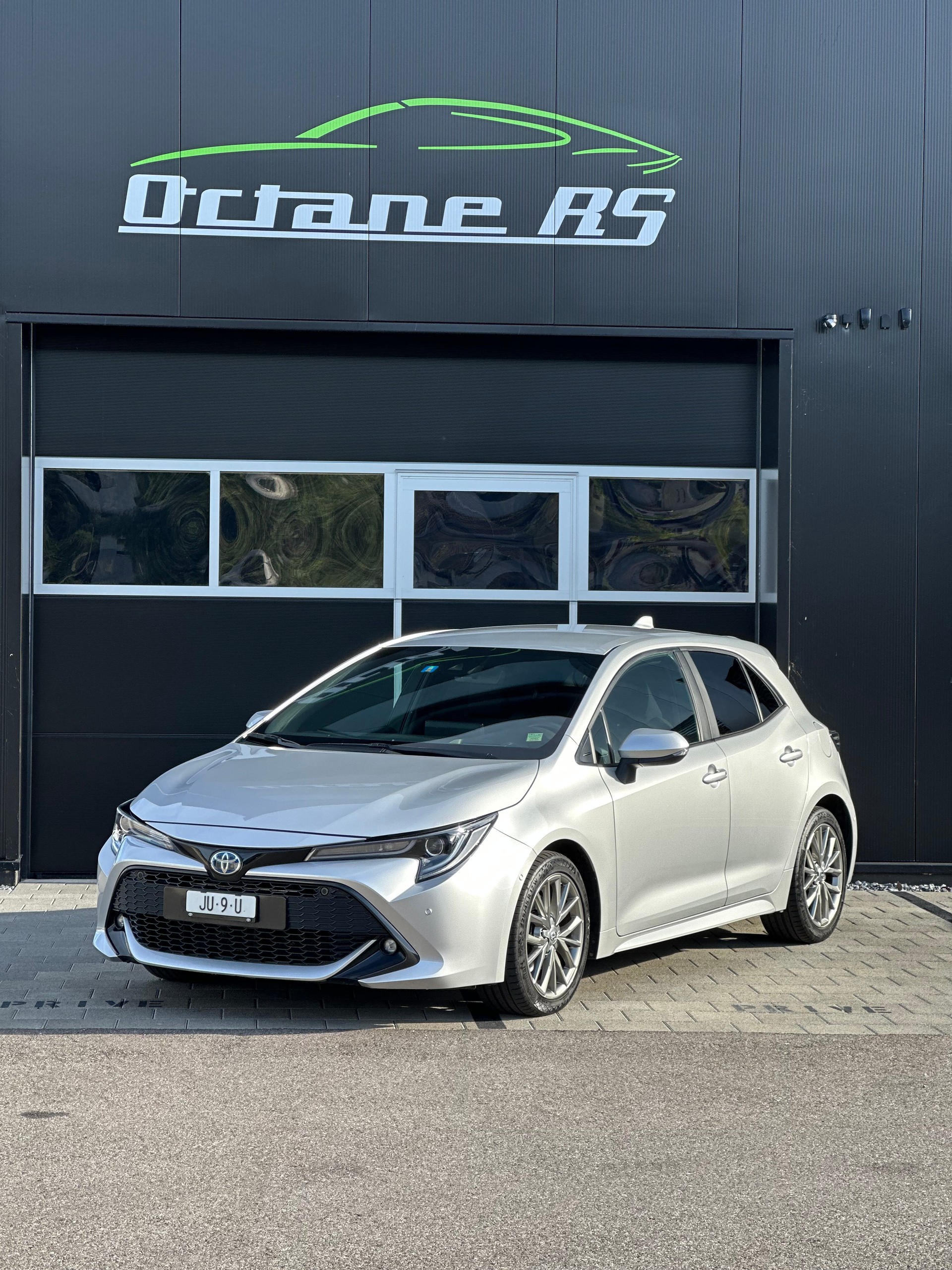 TOYOTA 2.0 HSD Style-image-0