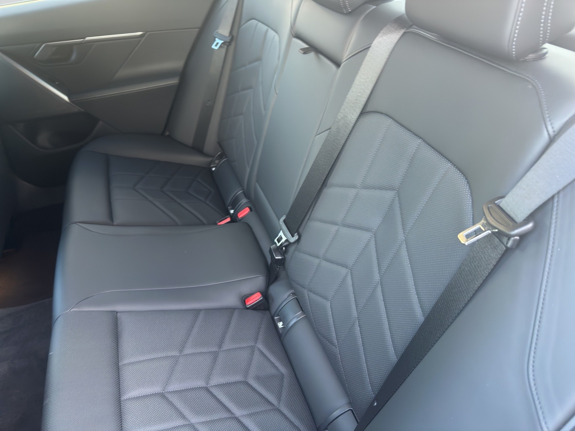BMW 520d 48V M Sport Steptronic-image-7