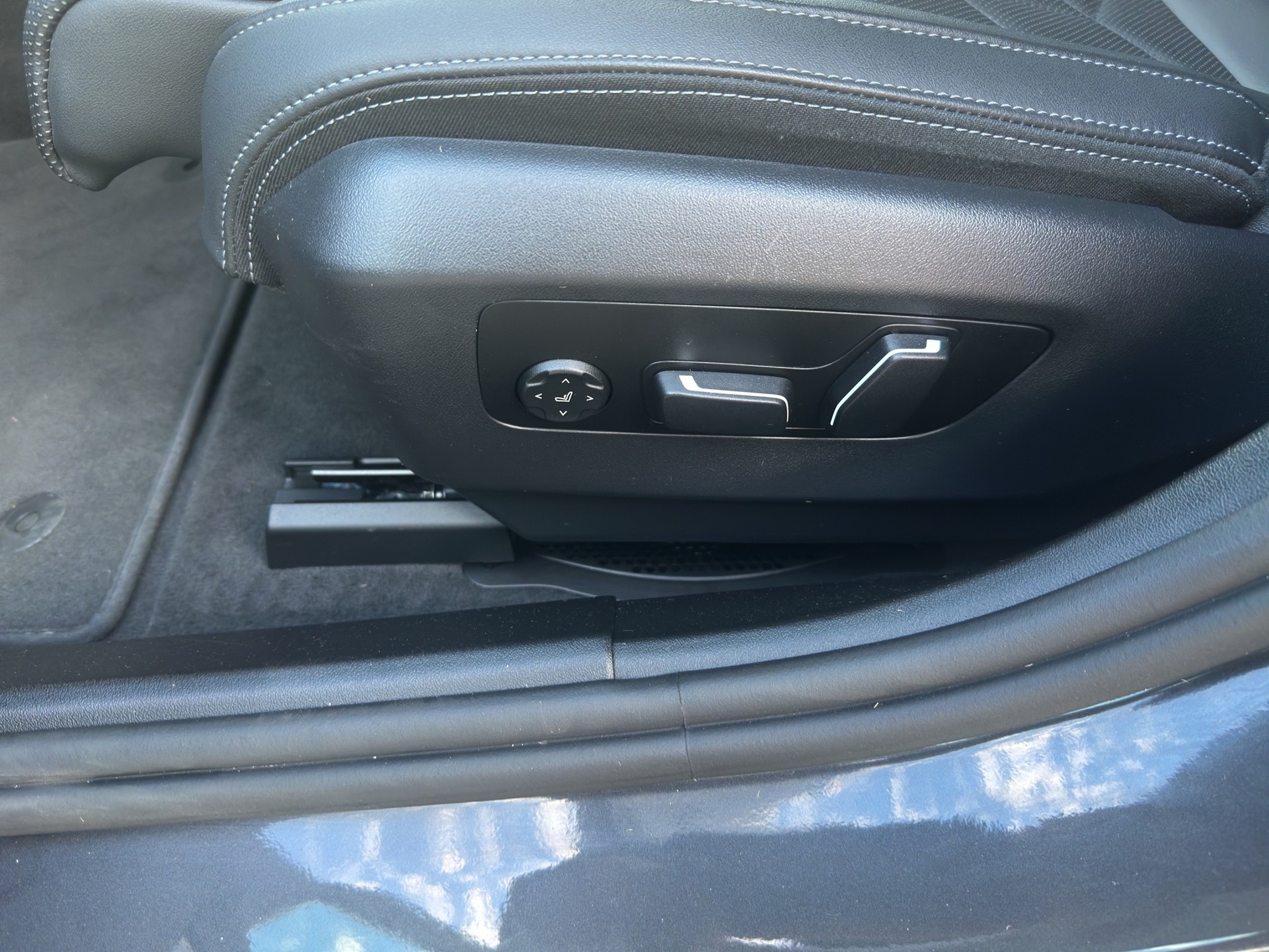 BMW 520d 48V M Sport Steptronic-image-9