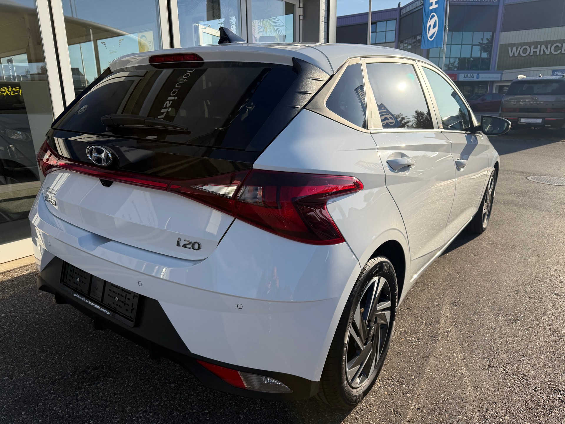 HYUNDAI i20 1.0 T-GDi Amplia DCT-image-13