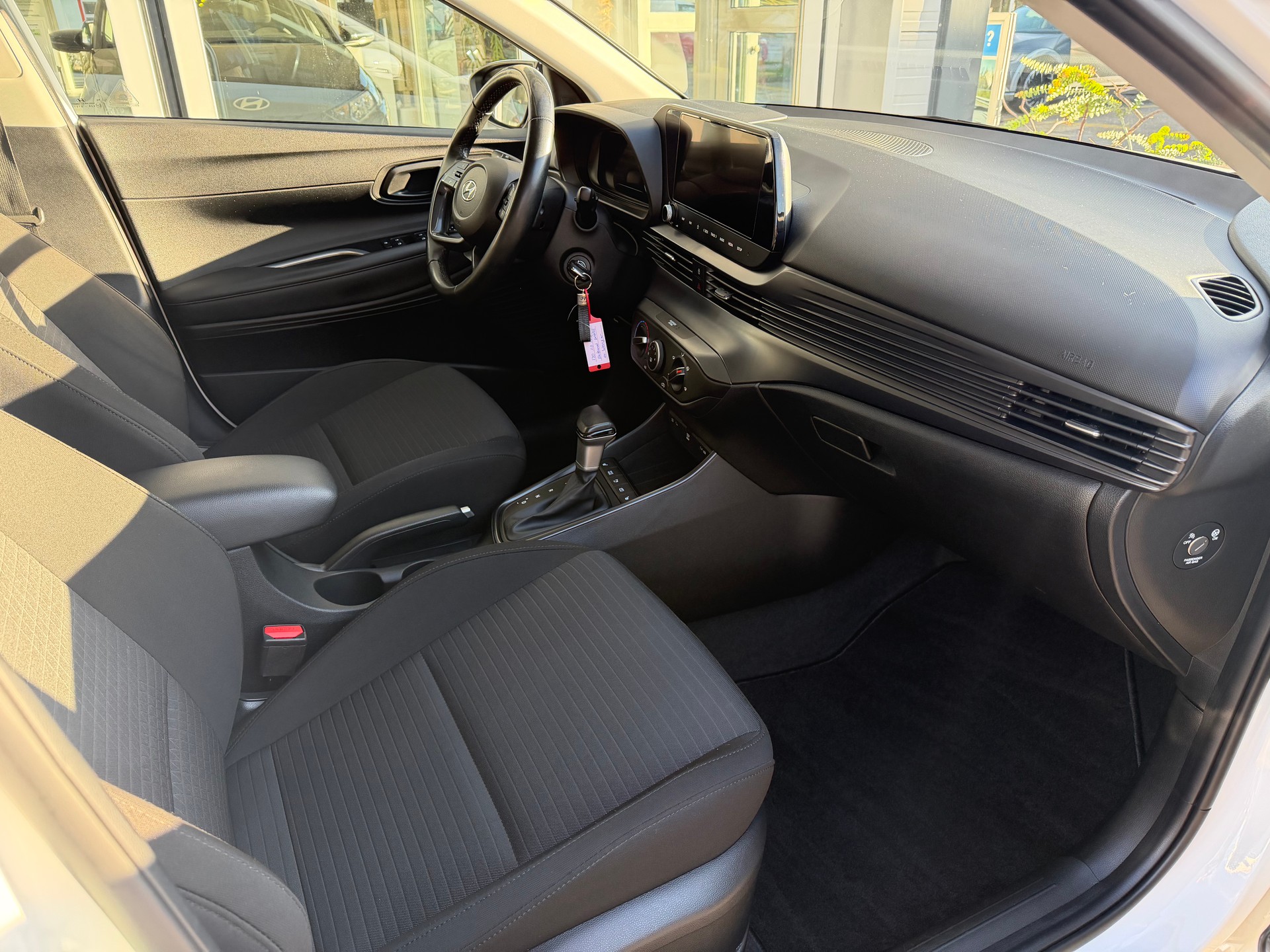 HYUNDAI i20 1.0 T-GDi Amplia DCT-image-8