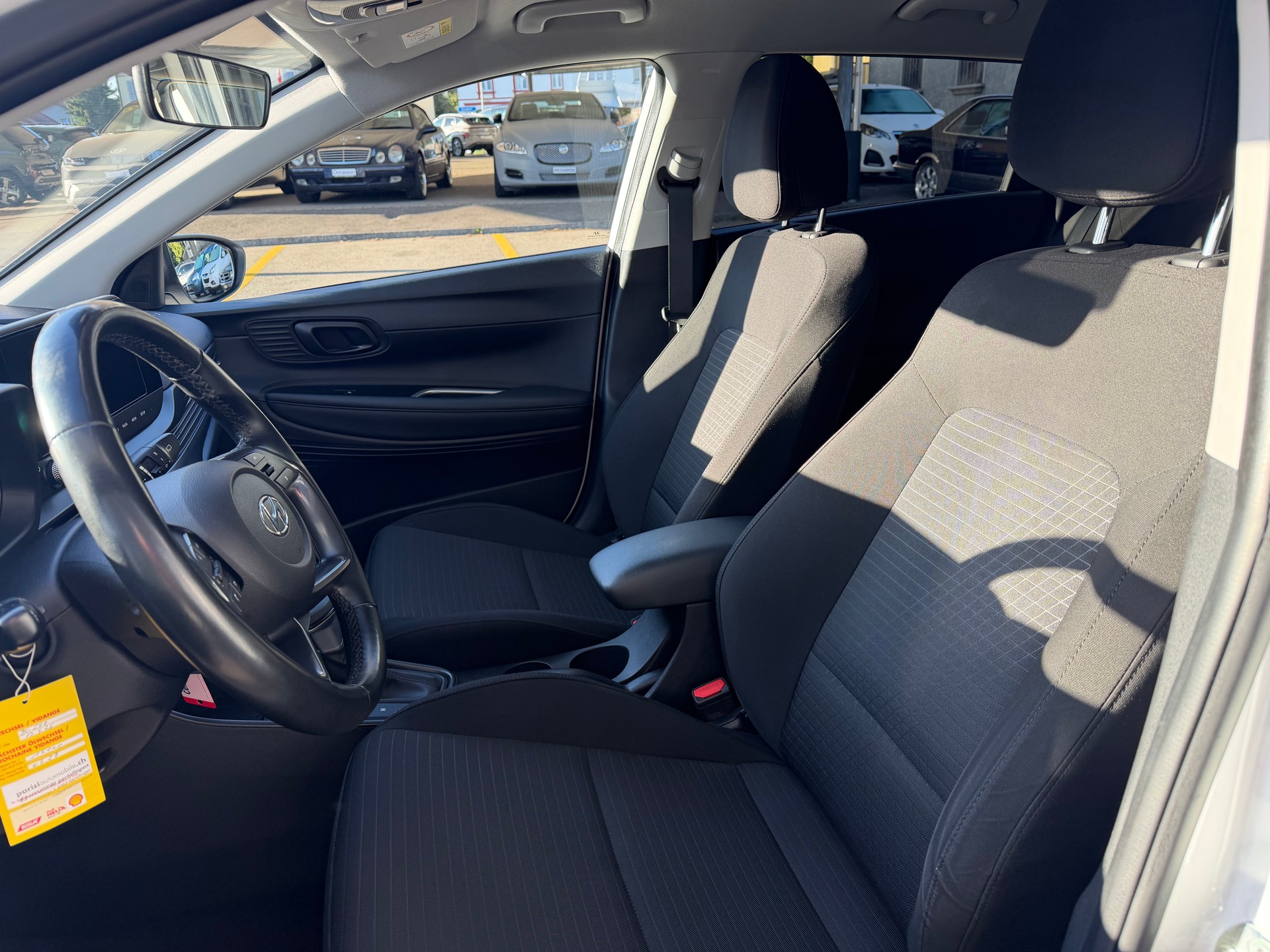 HYUNDAI i20 1.0 T-GDi Amplia DCT-image-9